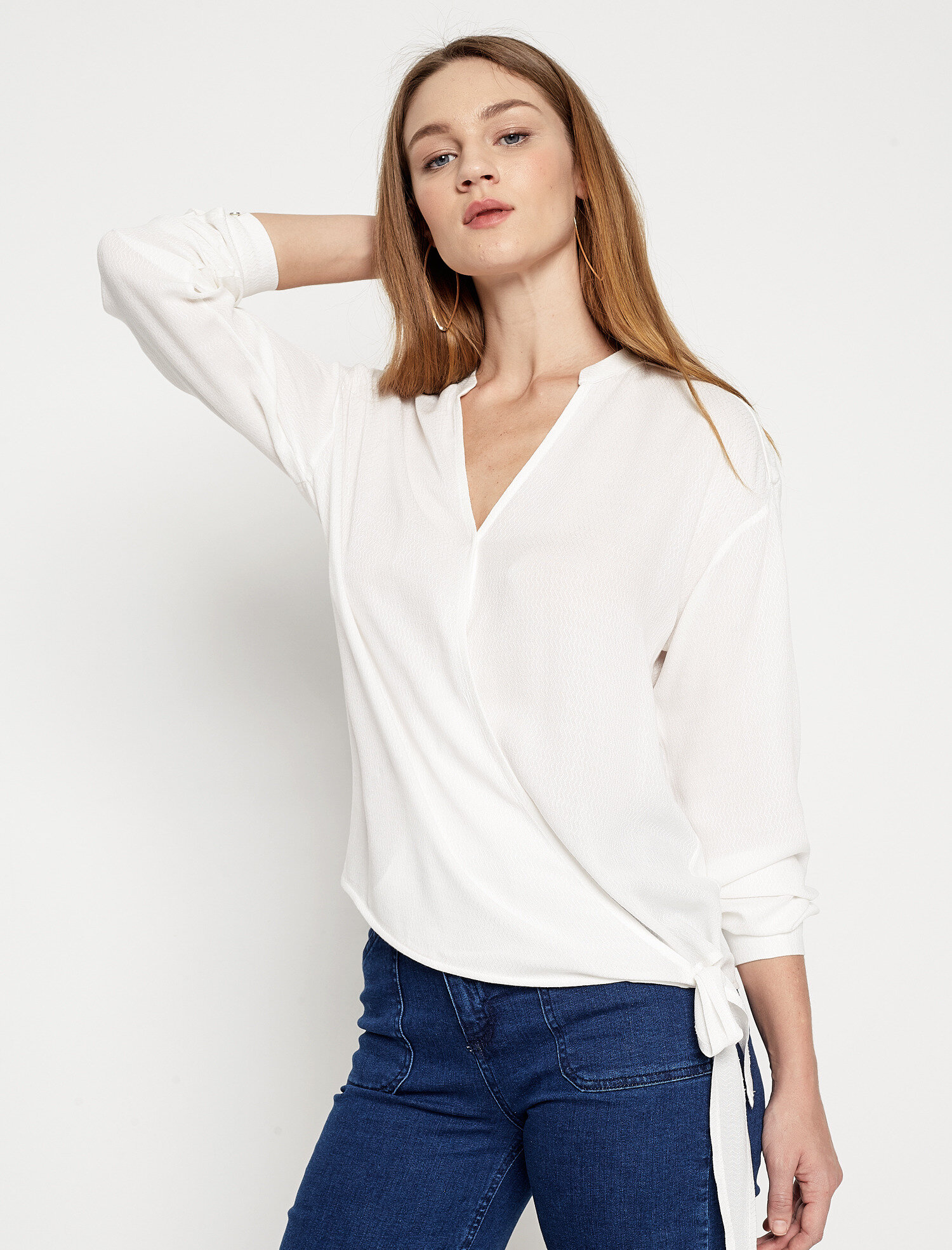 Hakim Yaka Anvelop Bluz