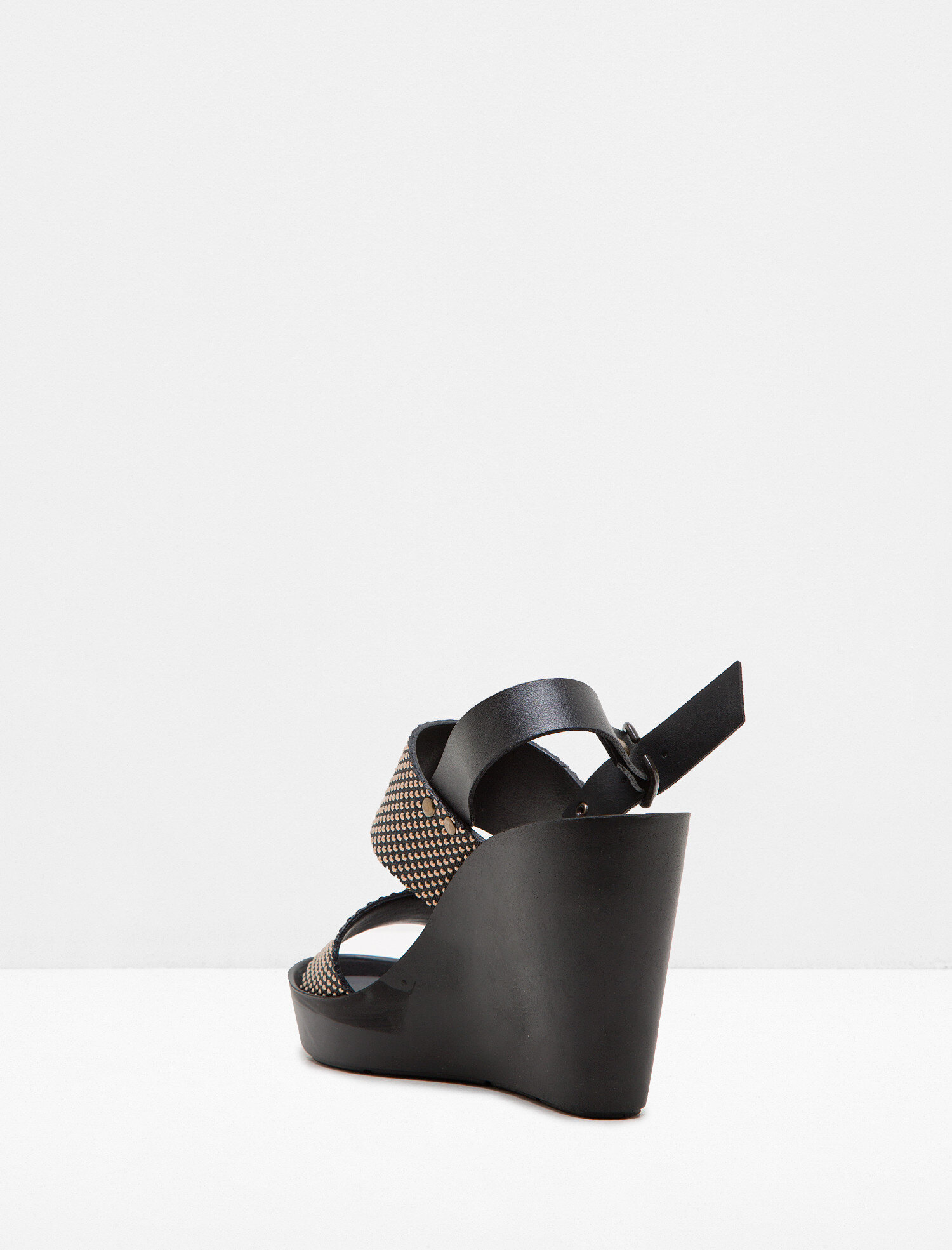  Kadın Dolgu Topuklu Ayakkabı