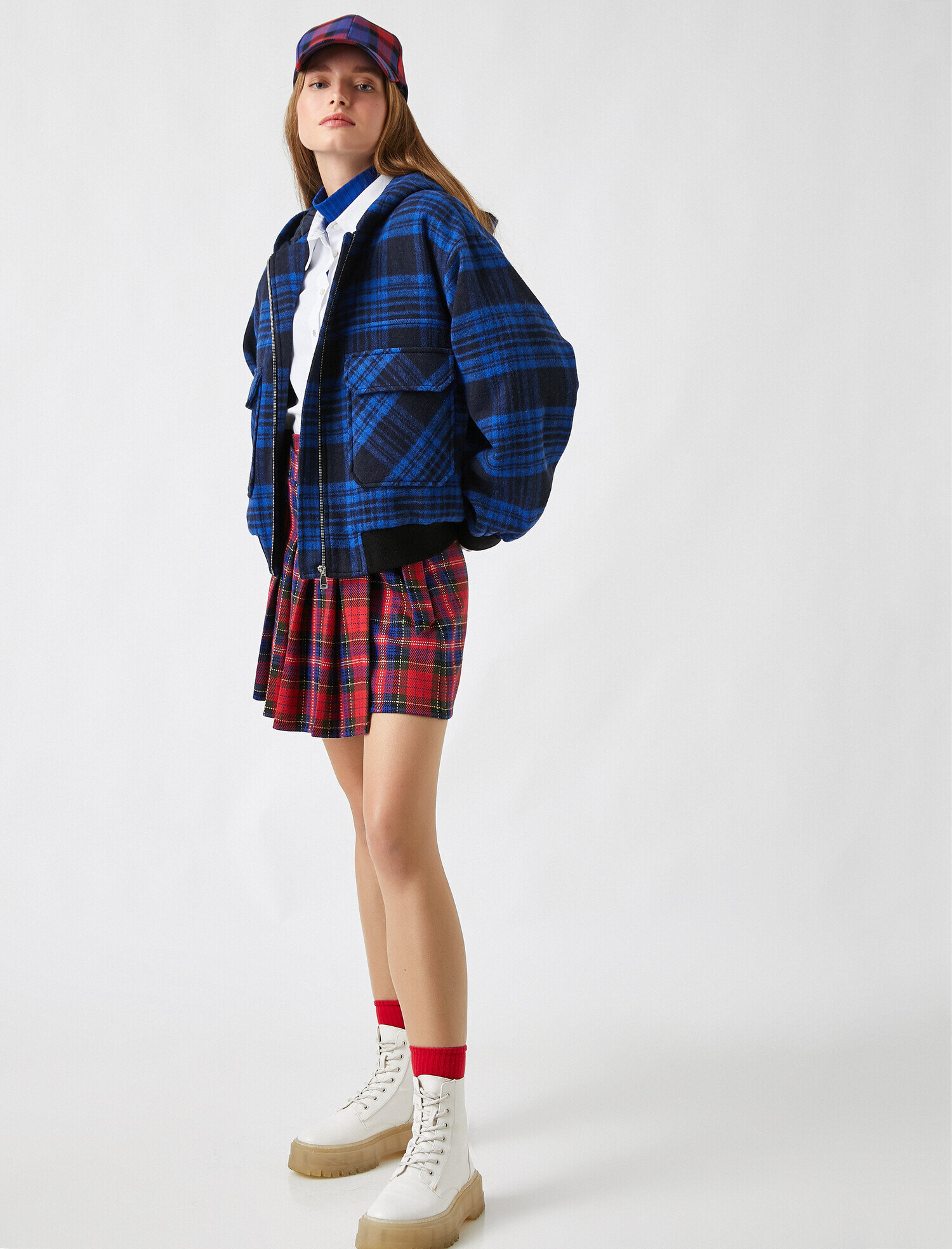   Fermuarlı Kapüşonlu Ceket