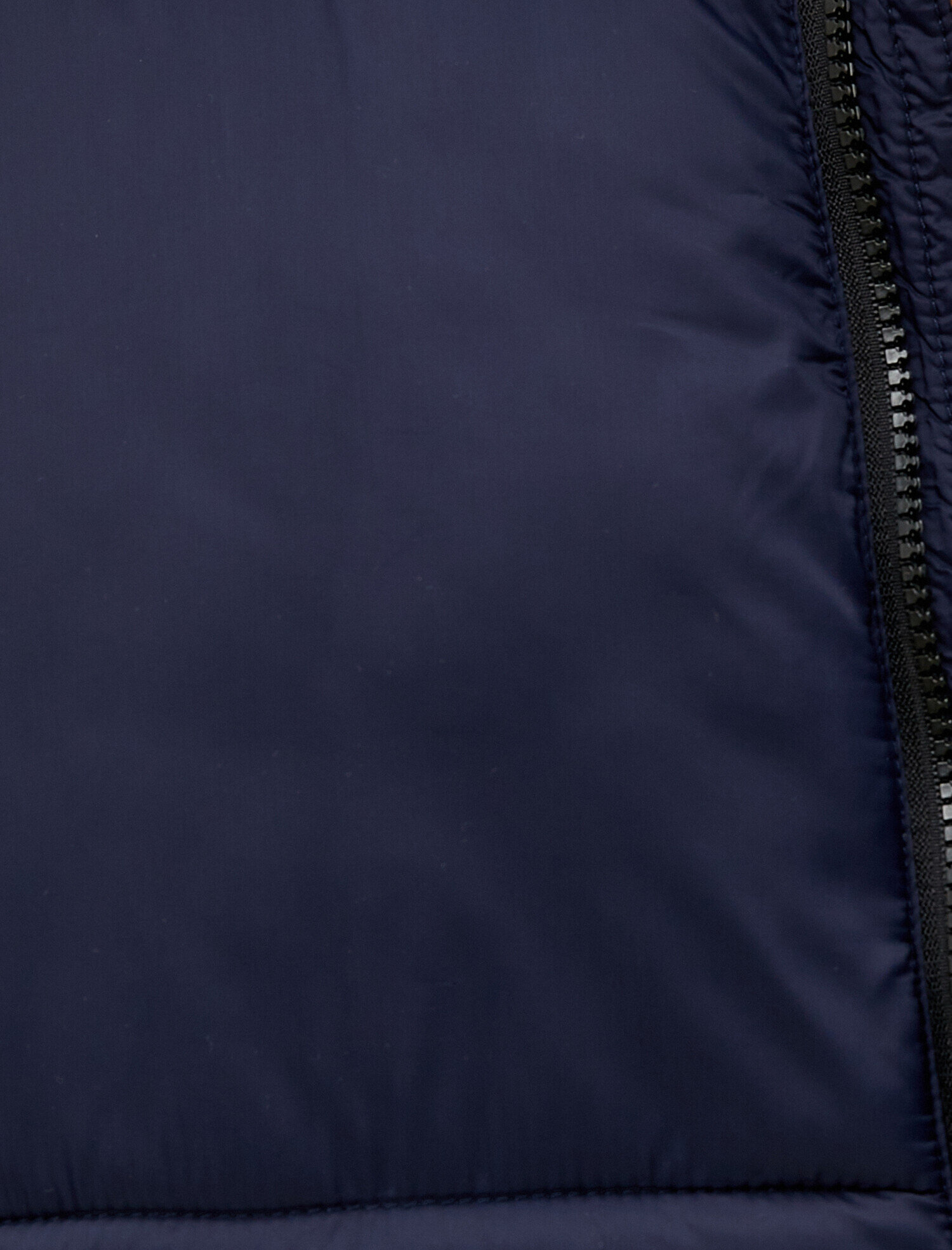   Kapüşonlu Cepli Fermuarlı Şişme Mont