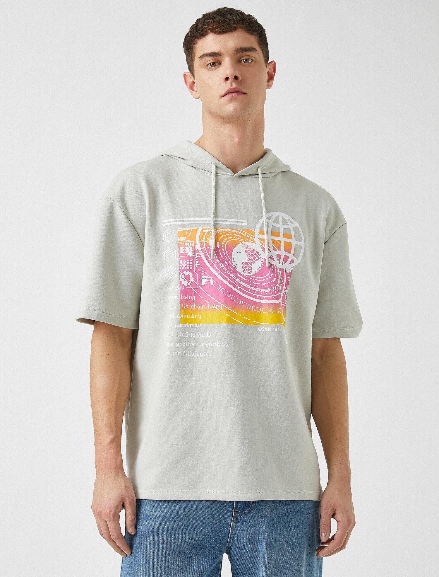 Baskılı Kısa Kollu Kapüşonlu Sweatshirt