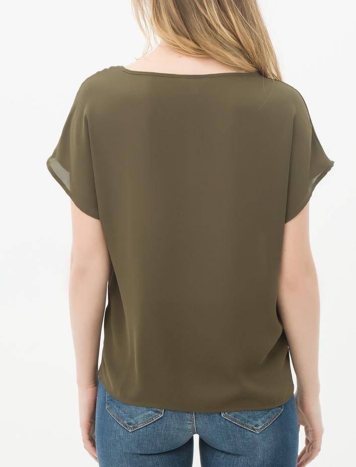  Kayık Yaka Bluz