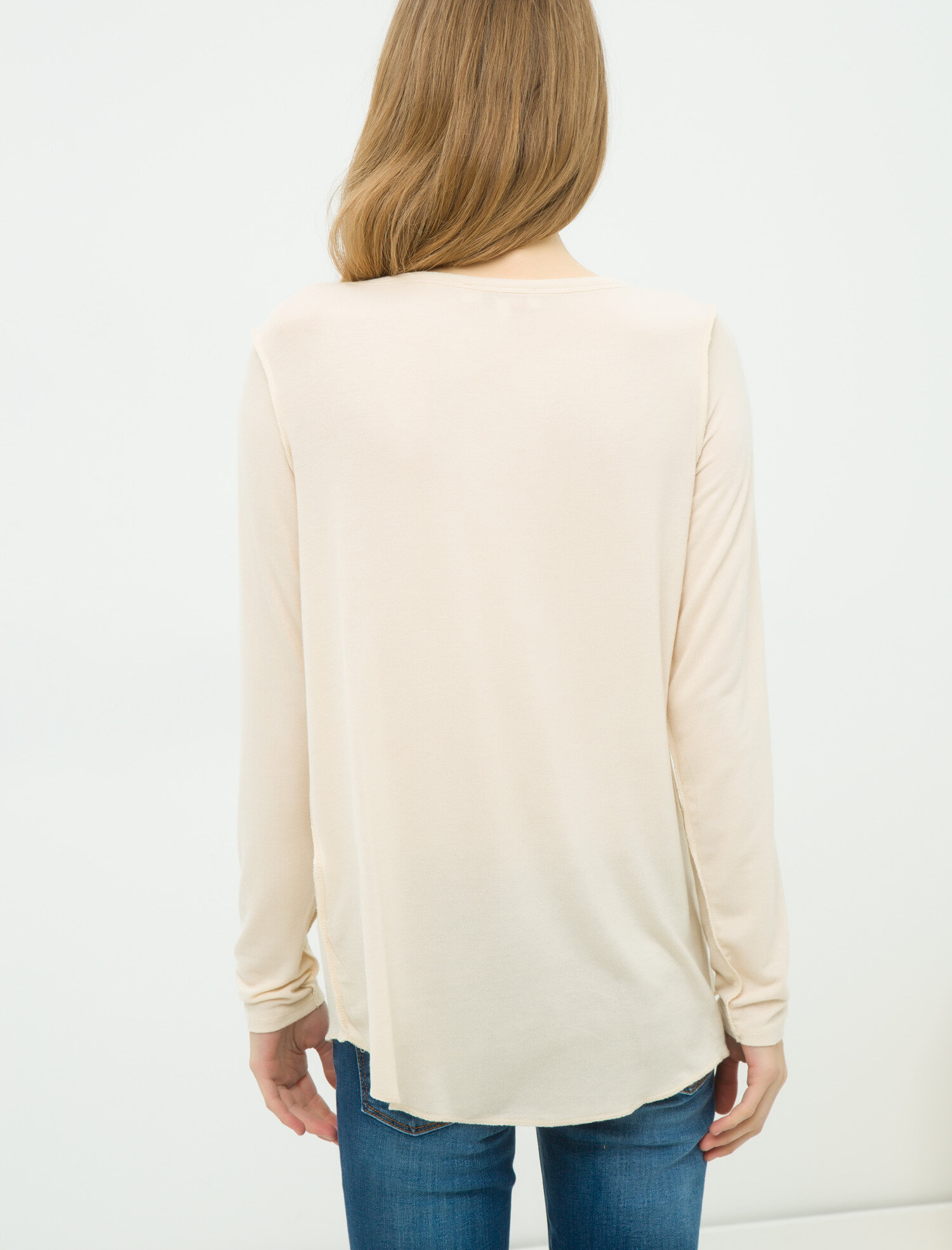   Uzun Kollu Tişört V Yaka