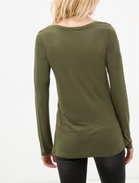 Kayık Yaka Tişört