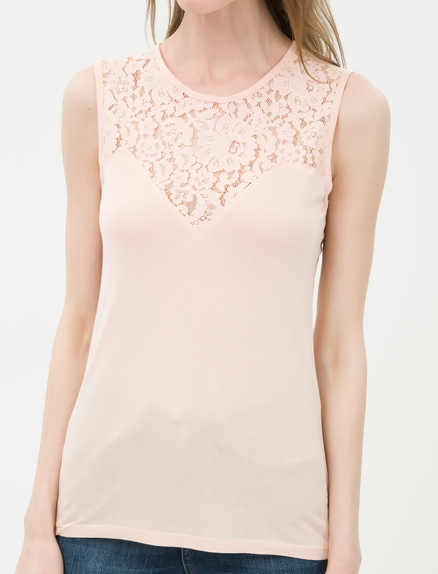   Dantel Detaylı Kolsuz Bluz