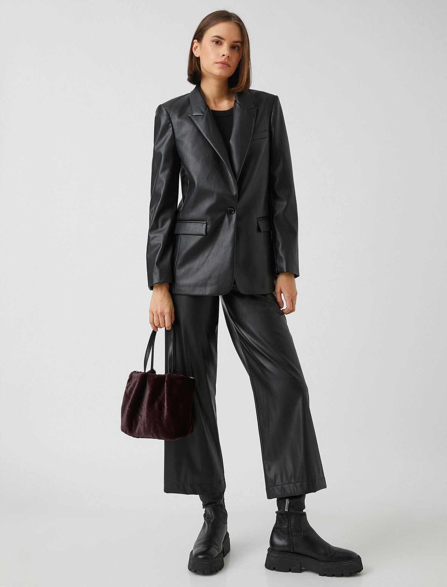 Kadın Pelüş El Çantası