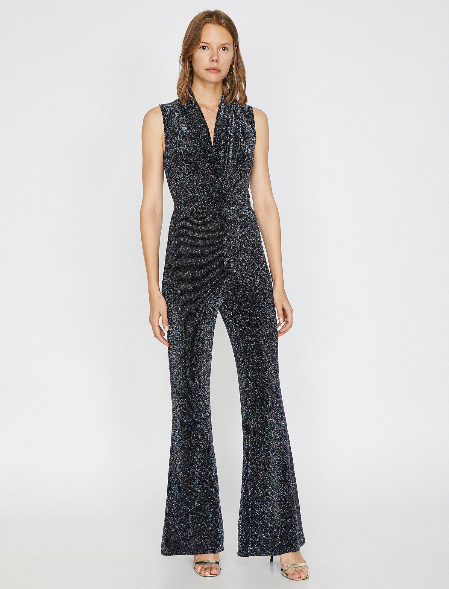   Abiye Tulum Simli Kolsuz V Yaka İspanyol Paça