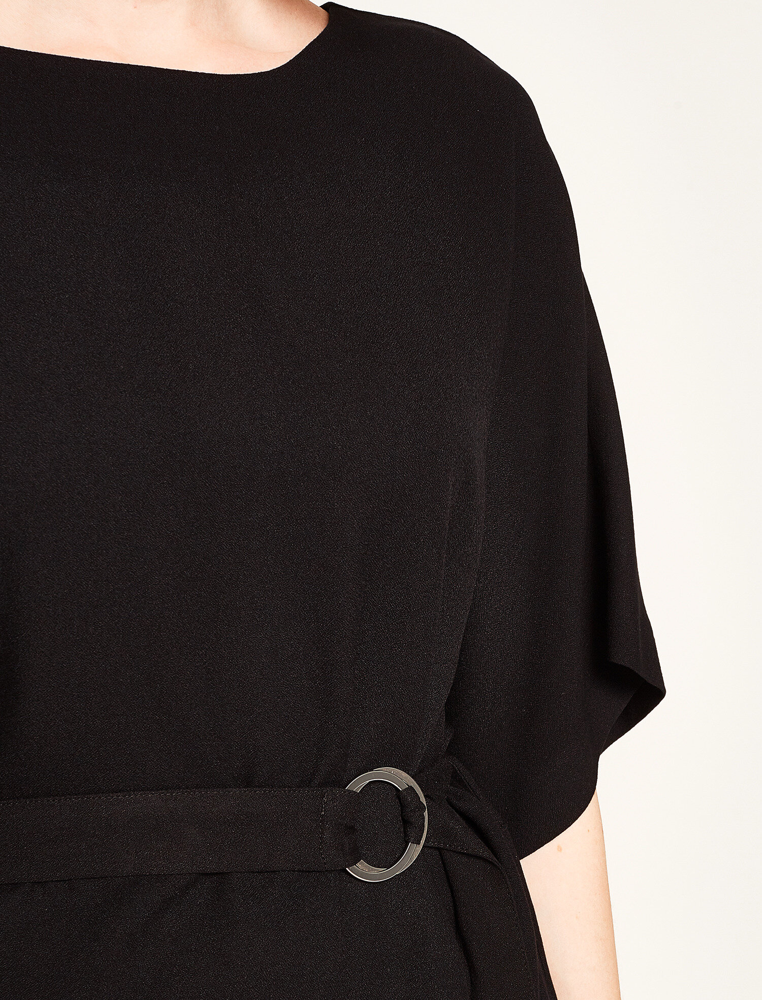   Beli Bağlamalı Bluz