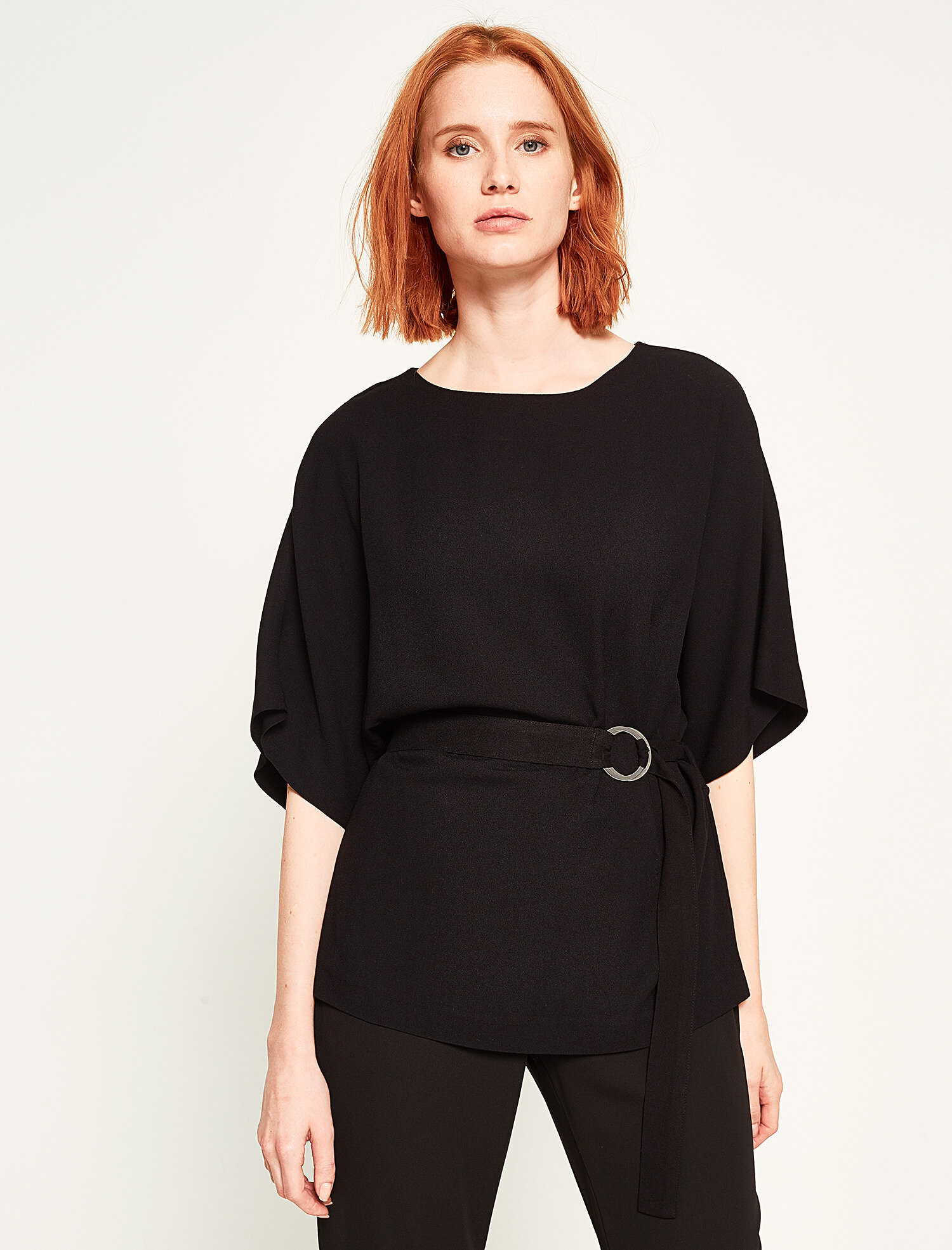   Beli Bağlamalı Bluz