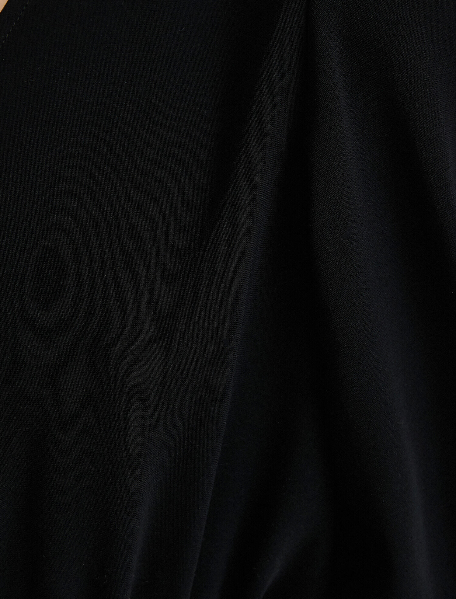   Balon Kollu V Yaka Fırfırlı Bluz