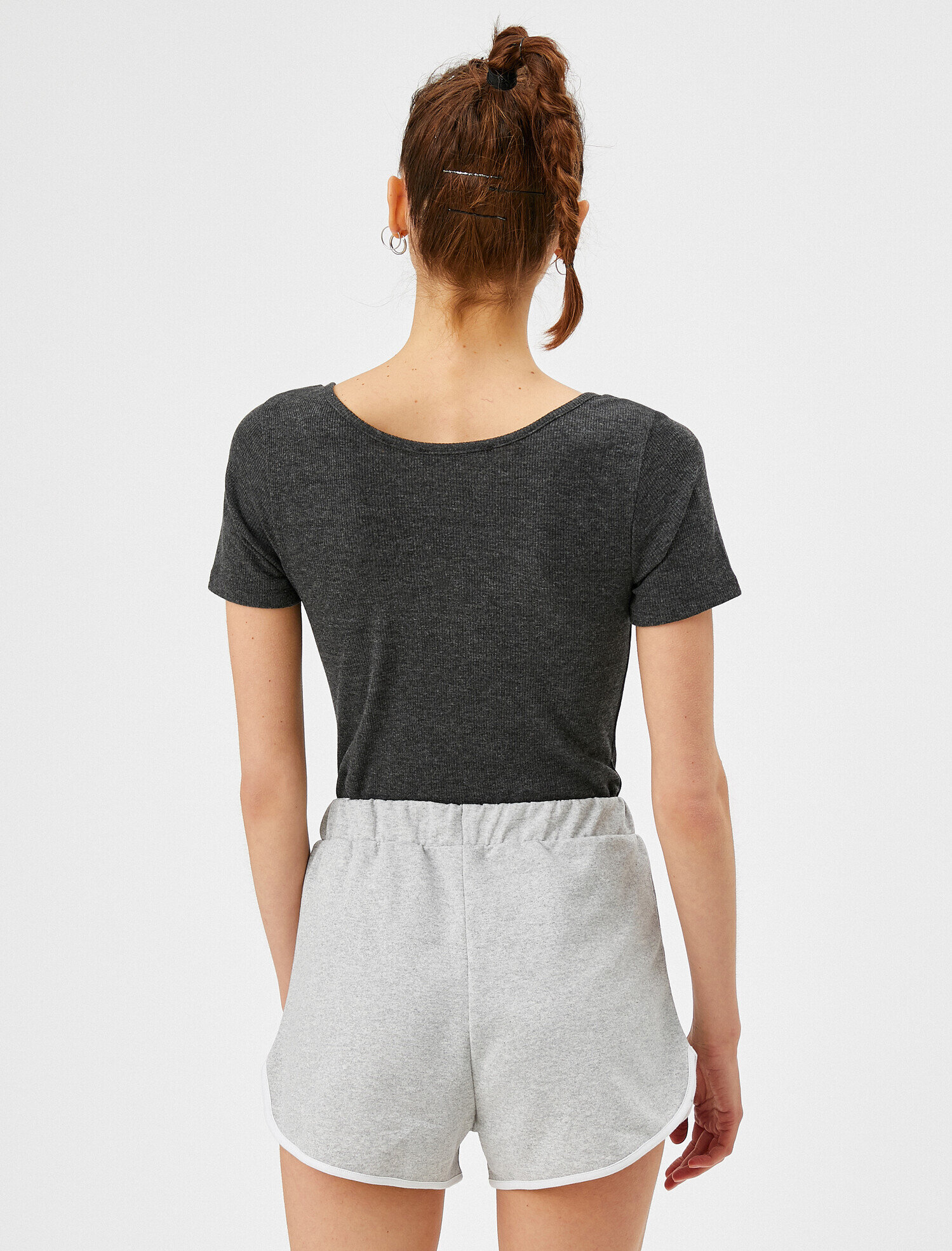   Kısa Kollu Body Ribanalı