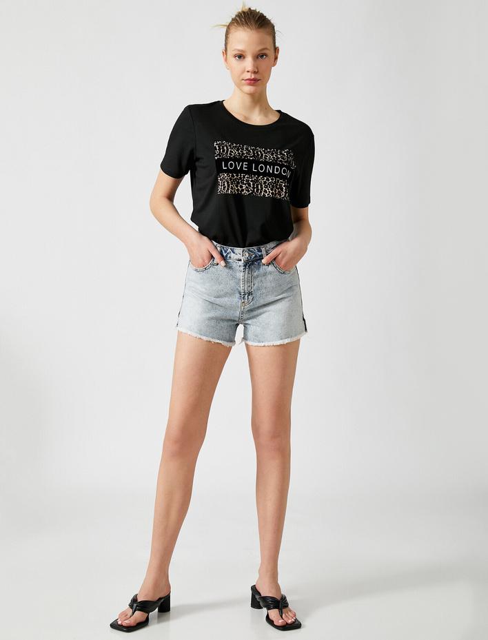  Baskılı Tişört Leopar Desenli Yazılı