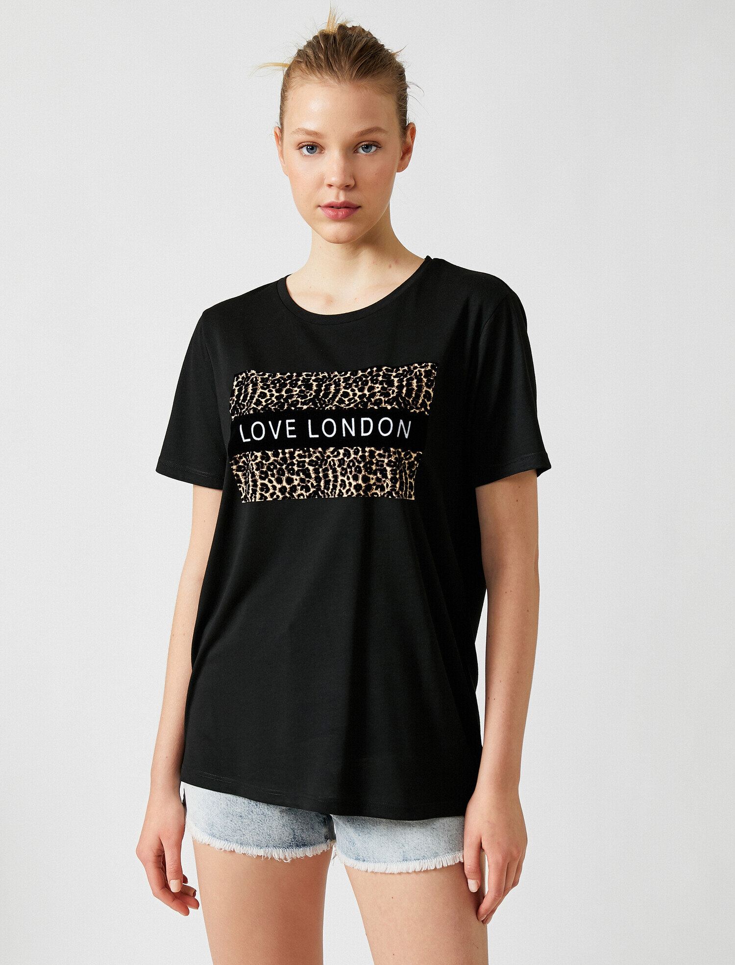  Baskılı Tişört Leopar Desenli Yazılı
