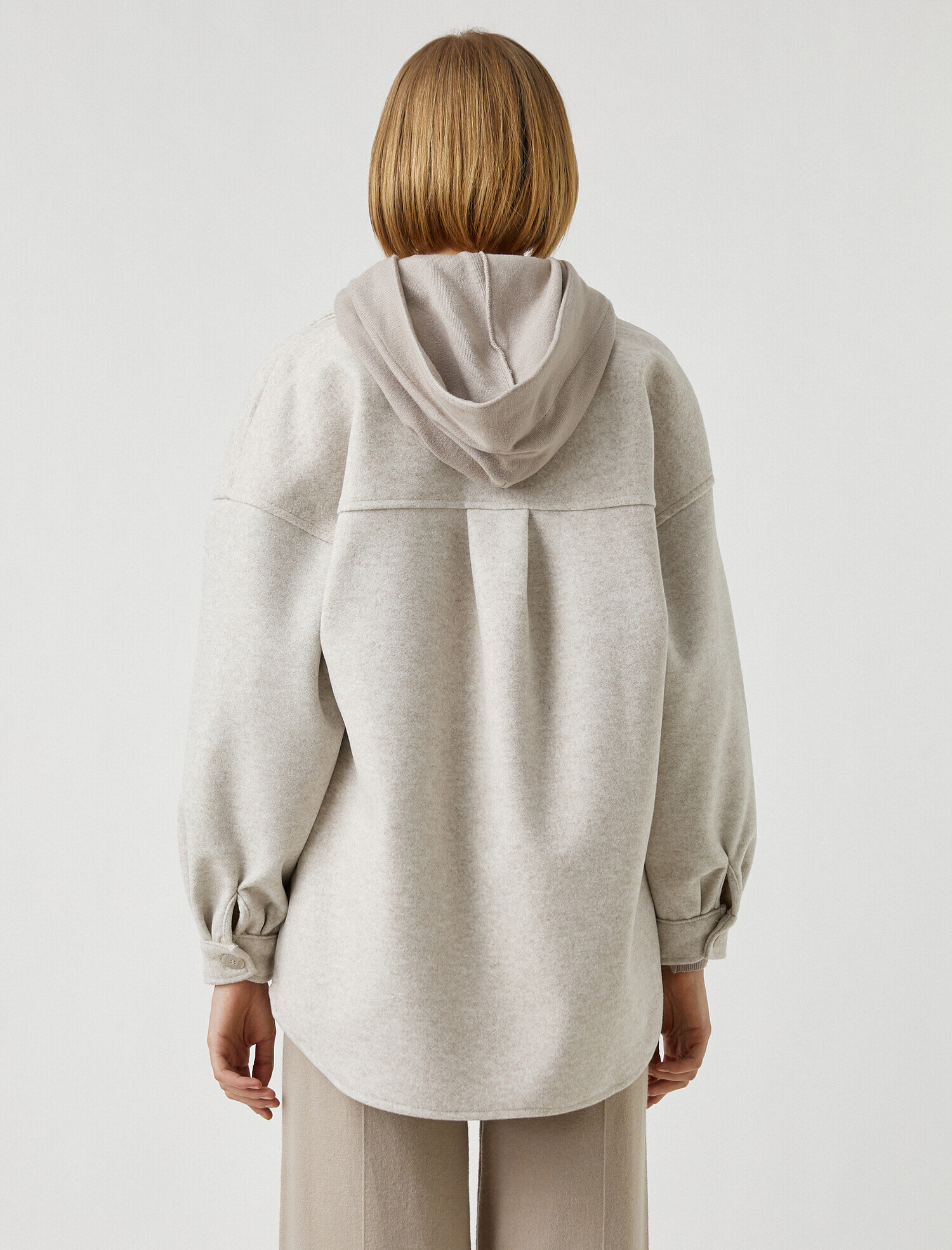   Cepli Düğmeli Mont