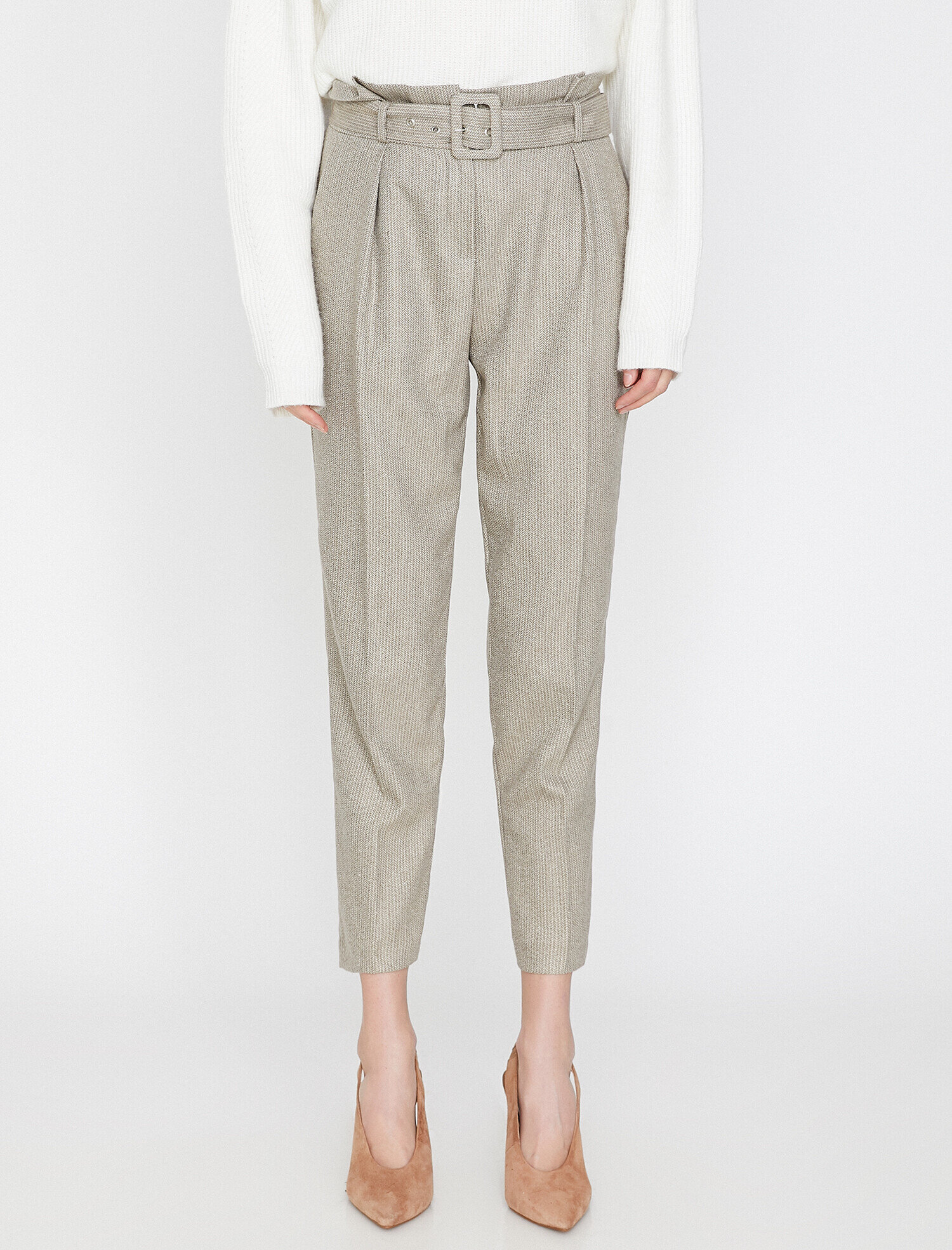   Kemer Detaylı Pantolon