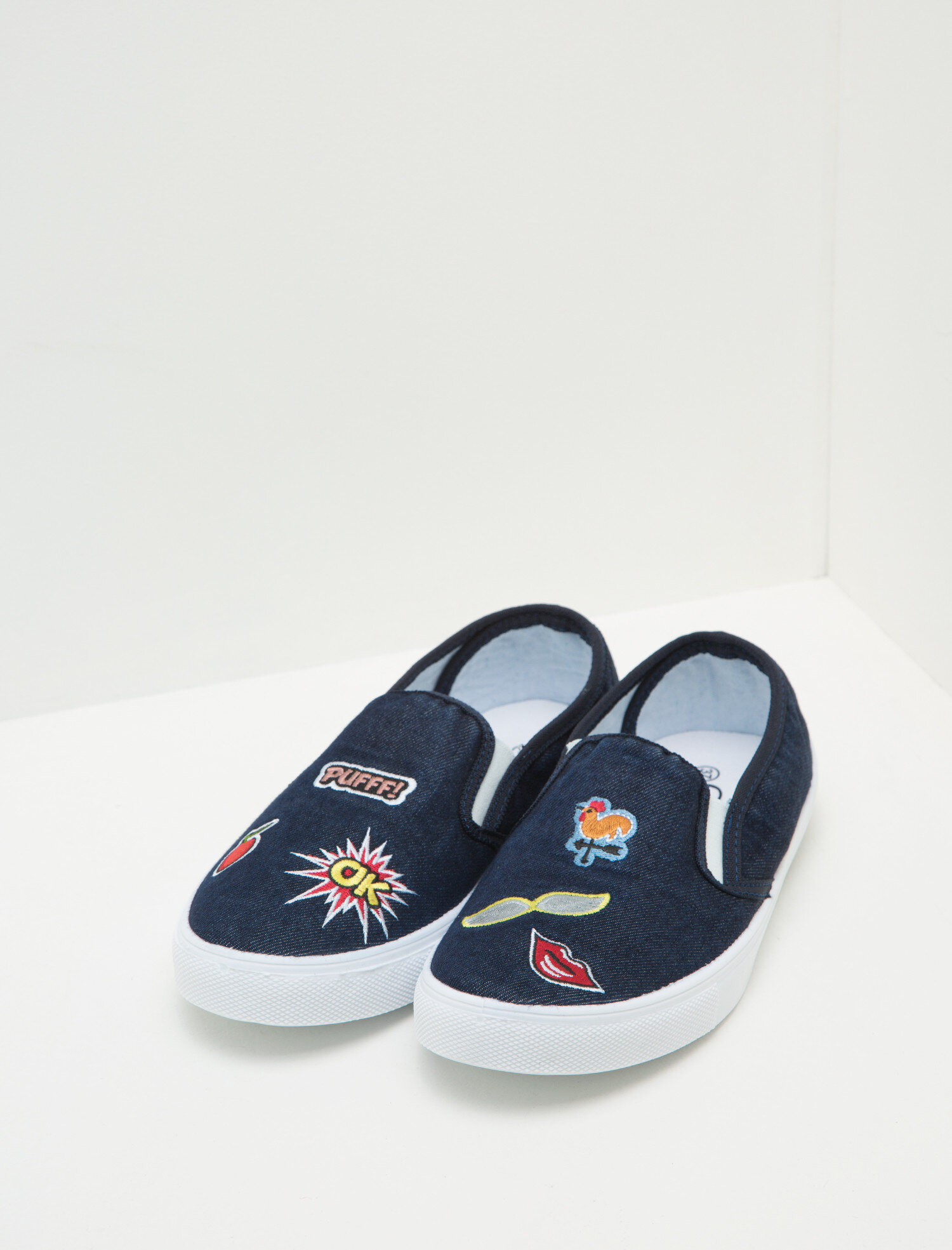  Kadın Bağcıklı Spor Ayakkabı