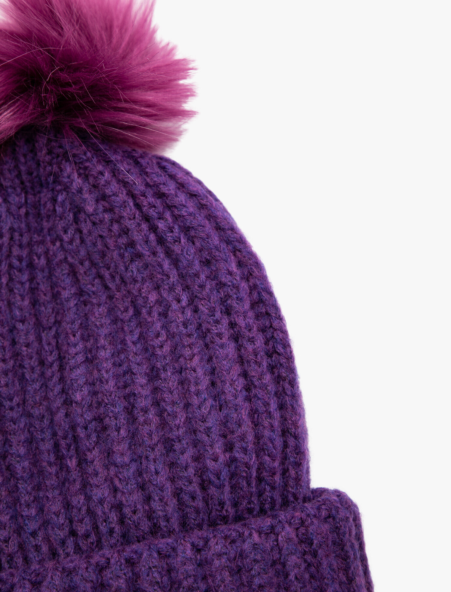  Kadın Ponpon Detaylı Bere