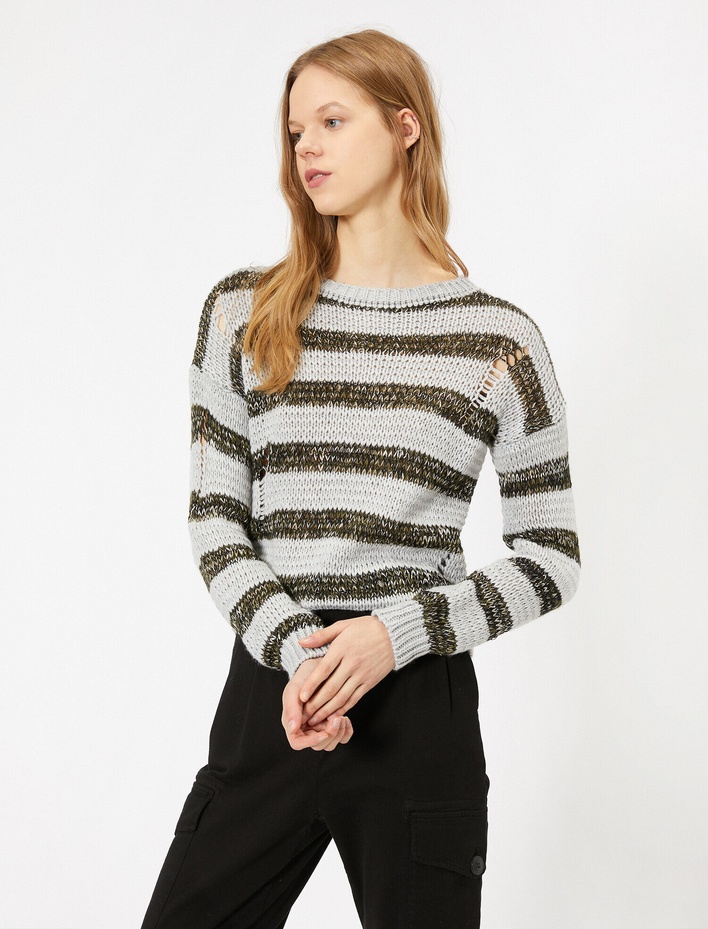  Örgülü Triko Kazak