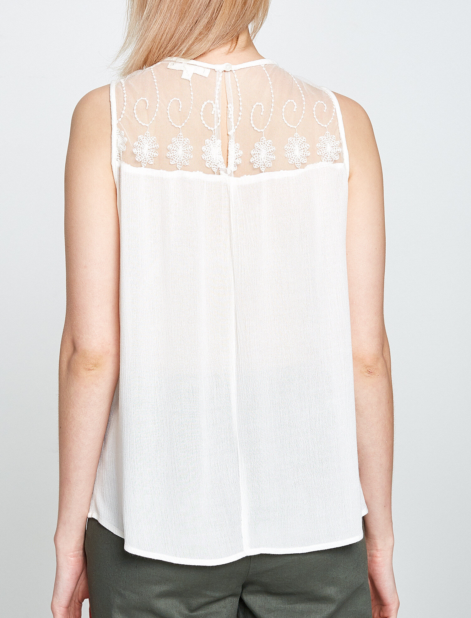   Dantel Detaylı Bluz