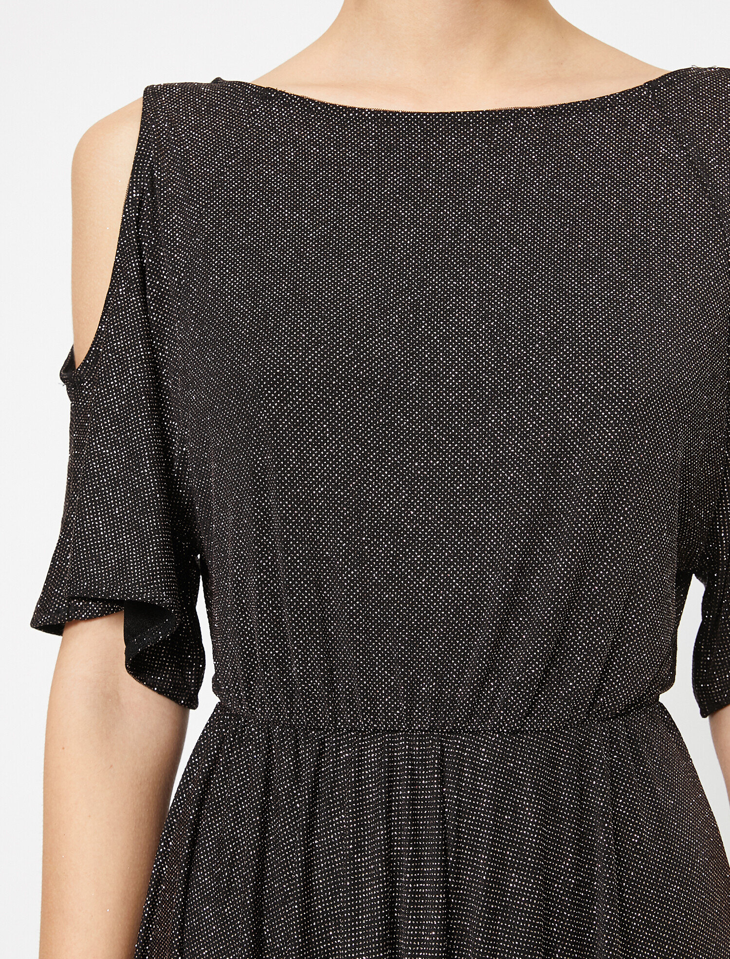   Omuz Detaylı Abiye Elbise