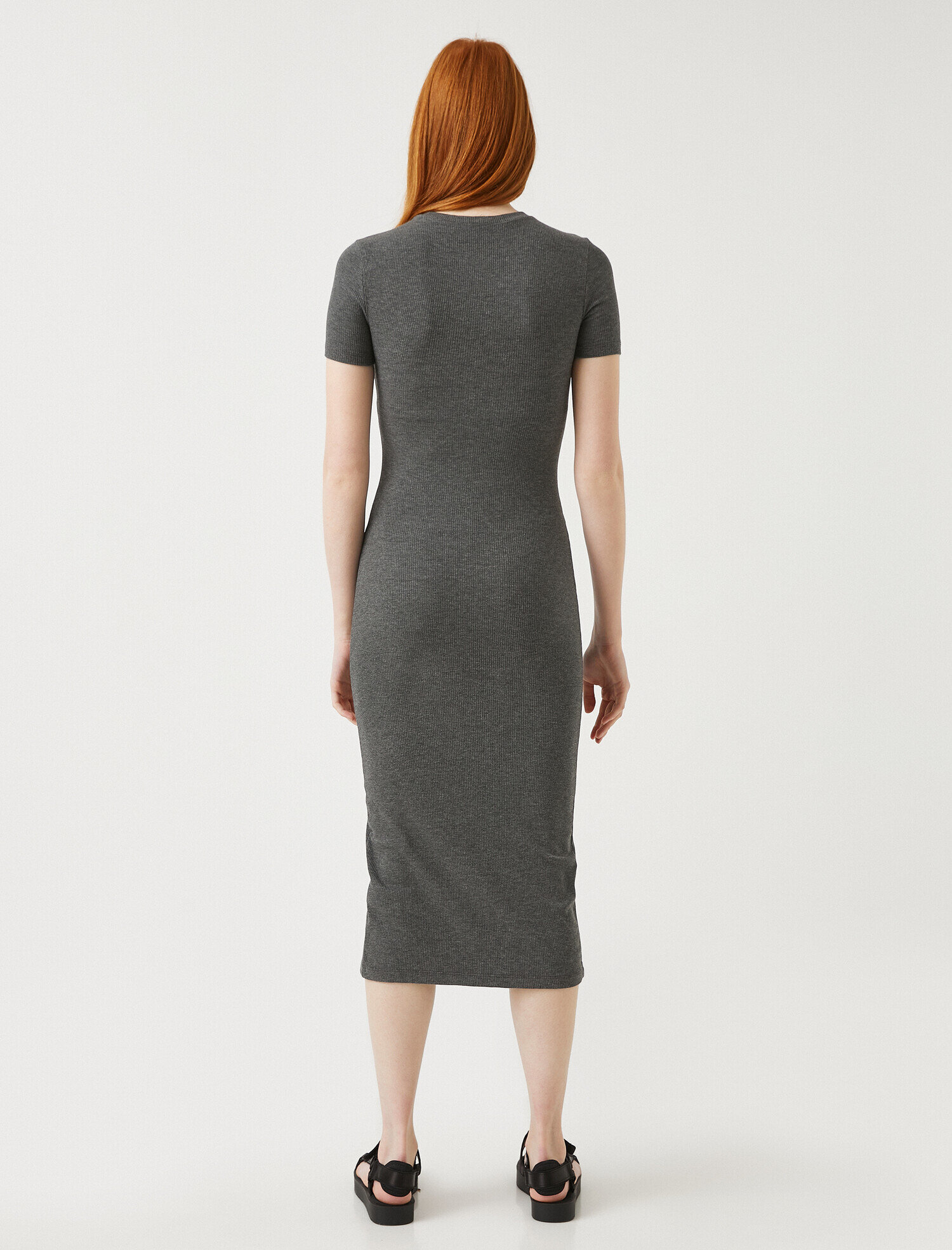   Yırtmaçlı Elbise Kısa Kollu Bisiklet Yaka