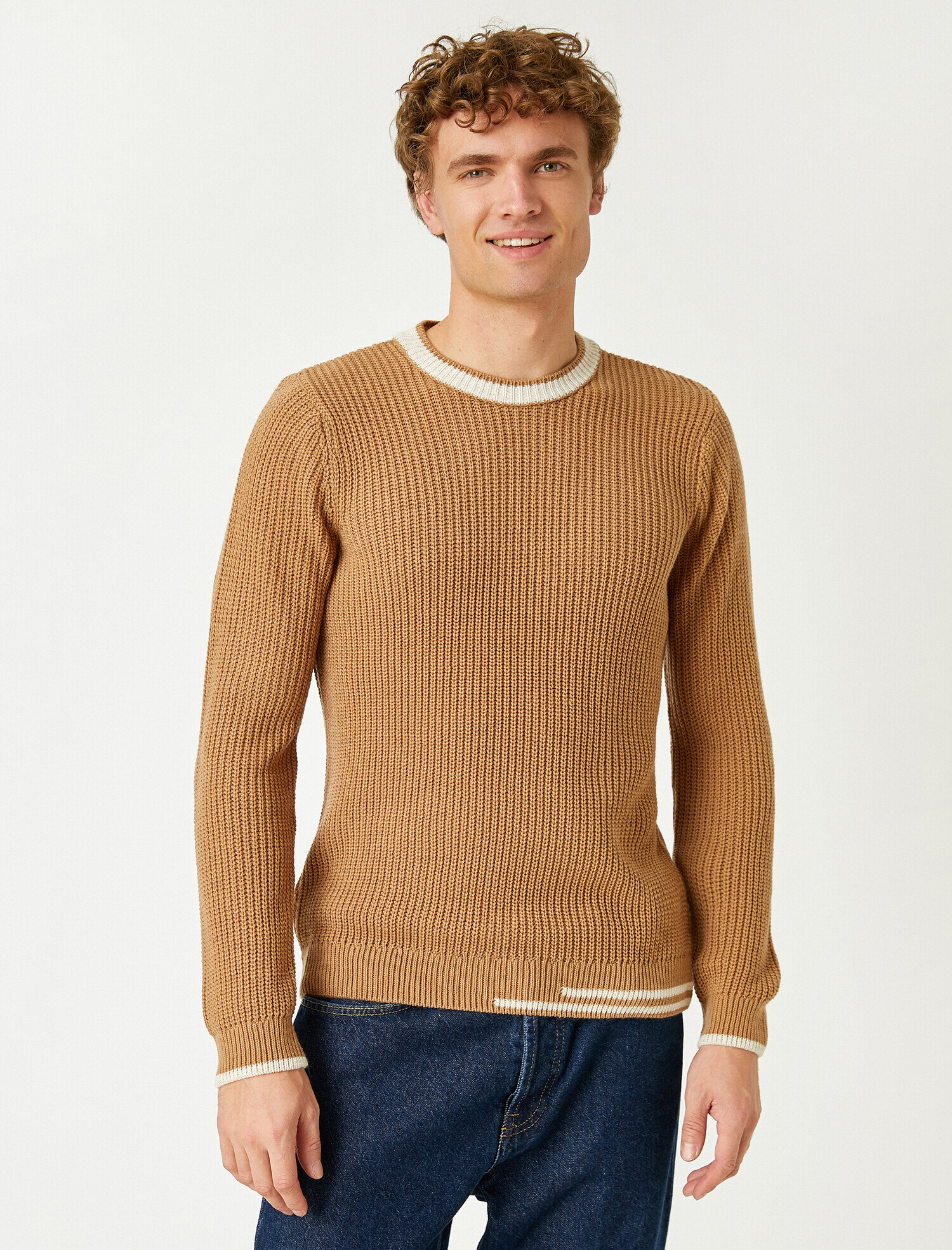   Basic Kazak Bisiklet Yaka