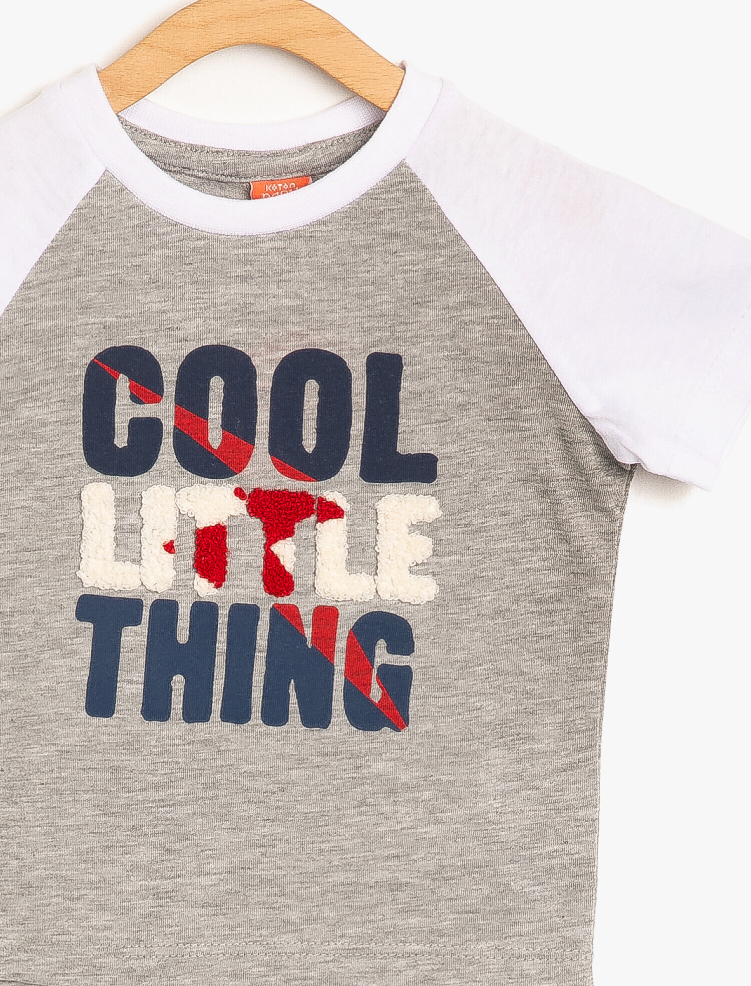  Erkek Bebek Aplikeli Tişört Kısa Kollu