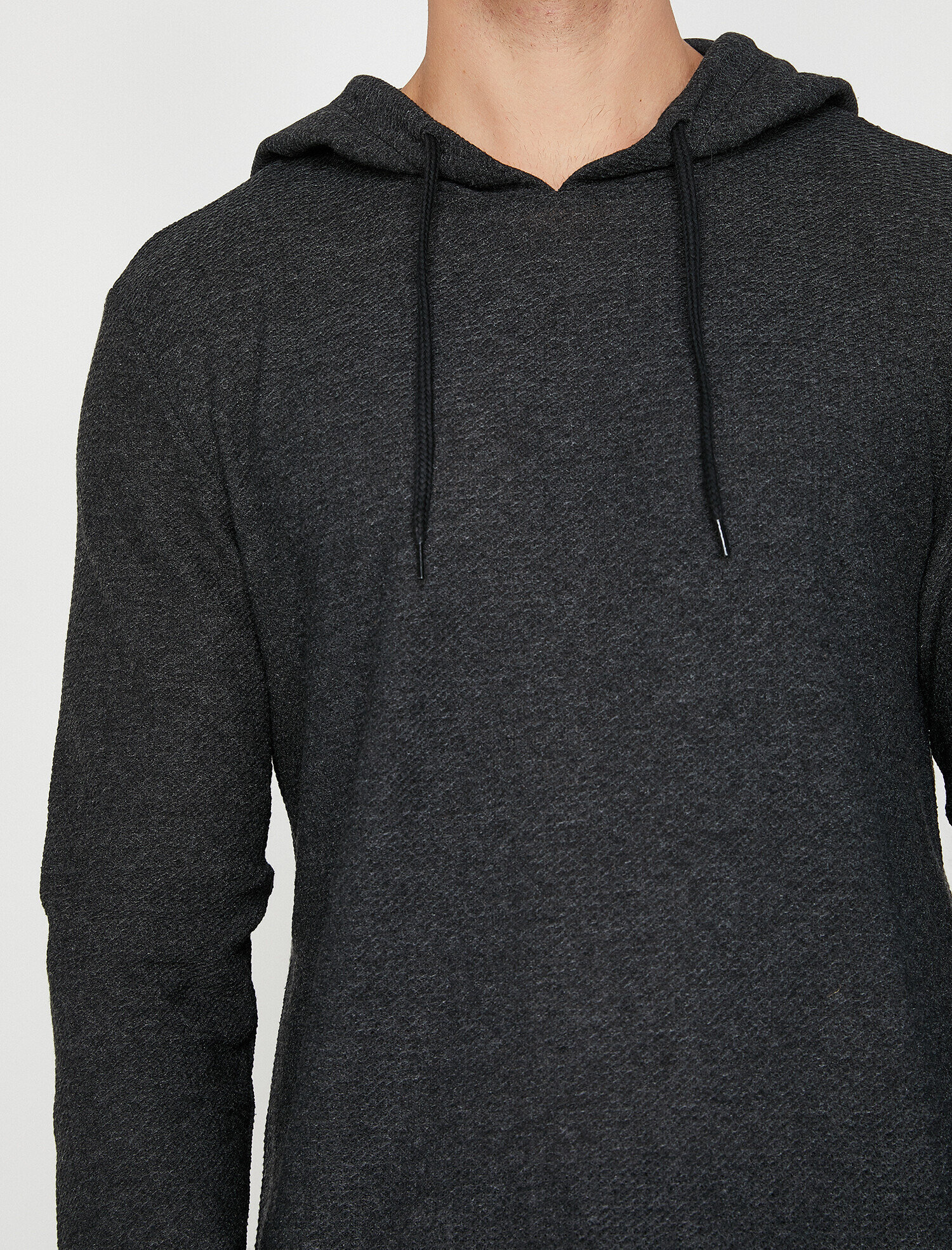   Kapüşonlu Tişört