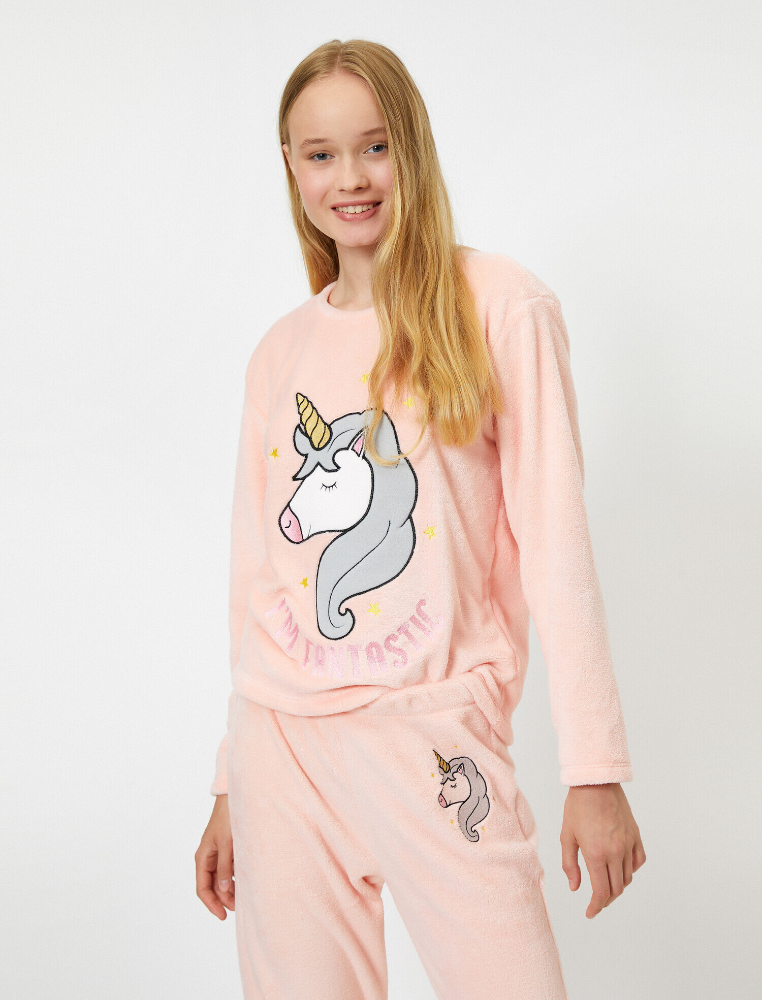   İşlemeli Pijama Seti