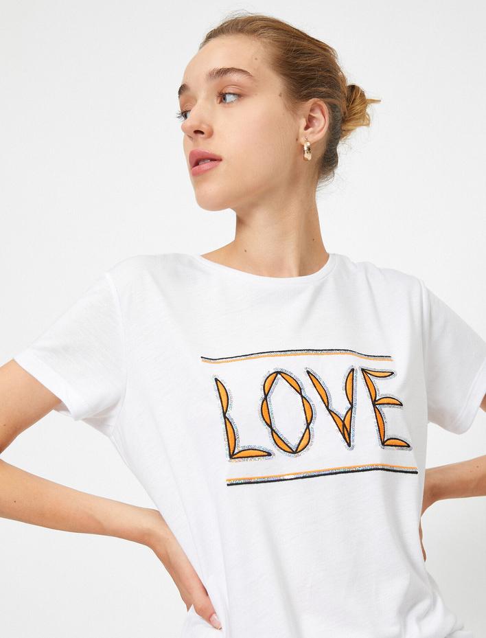  Bisiklet Yaka Kusa Kollu Pullu Tişört