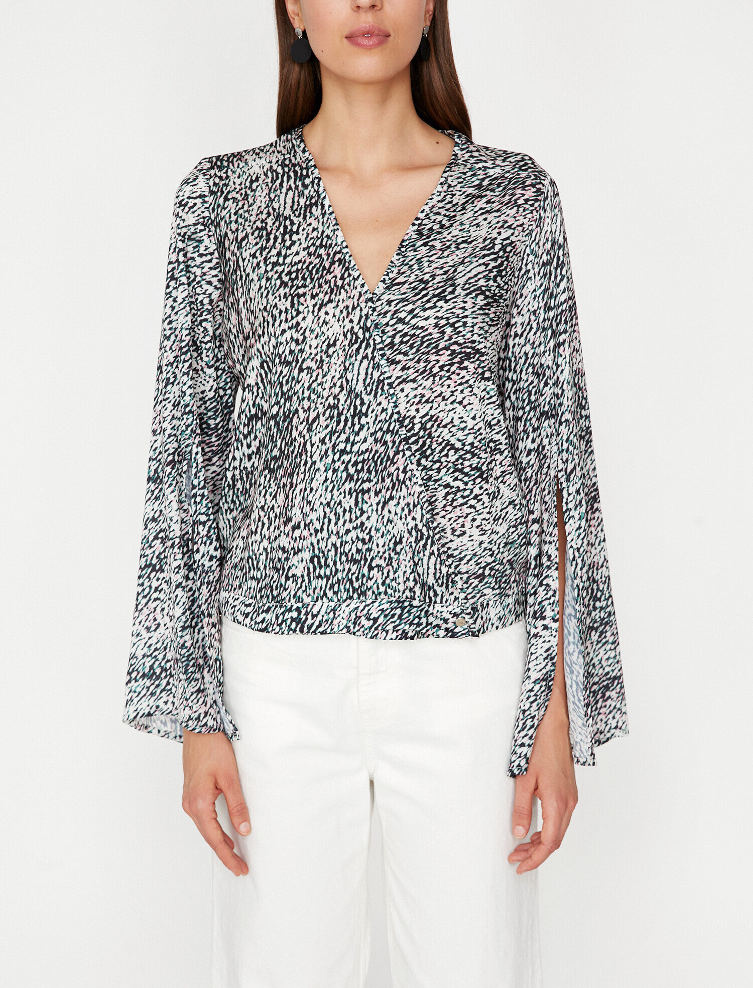   Yılan Derisi Desenli Bluz