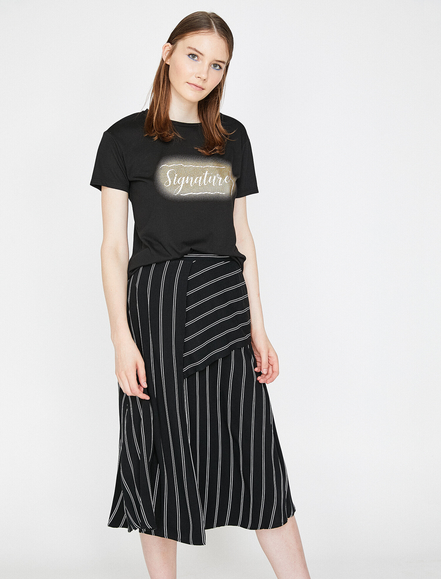   Yazılı Baskılı Tişört