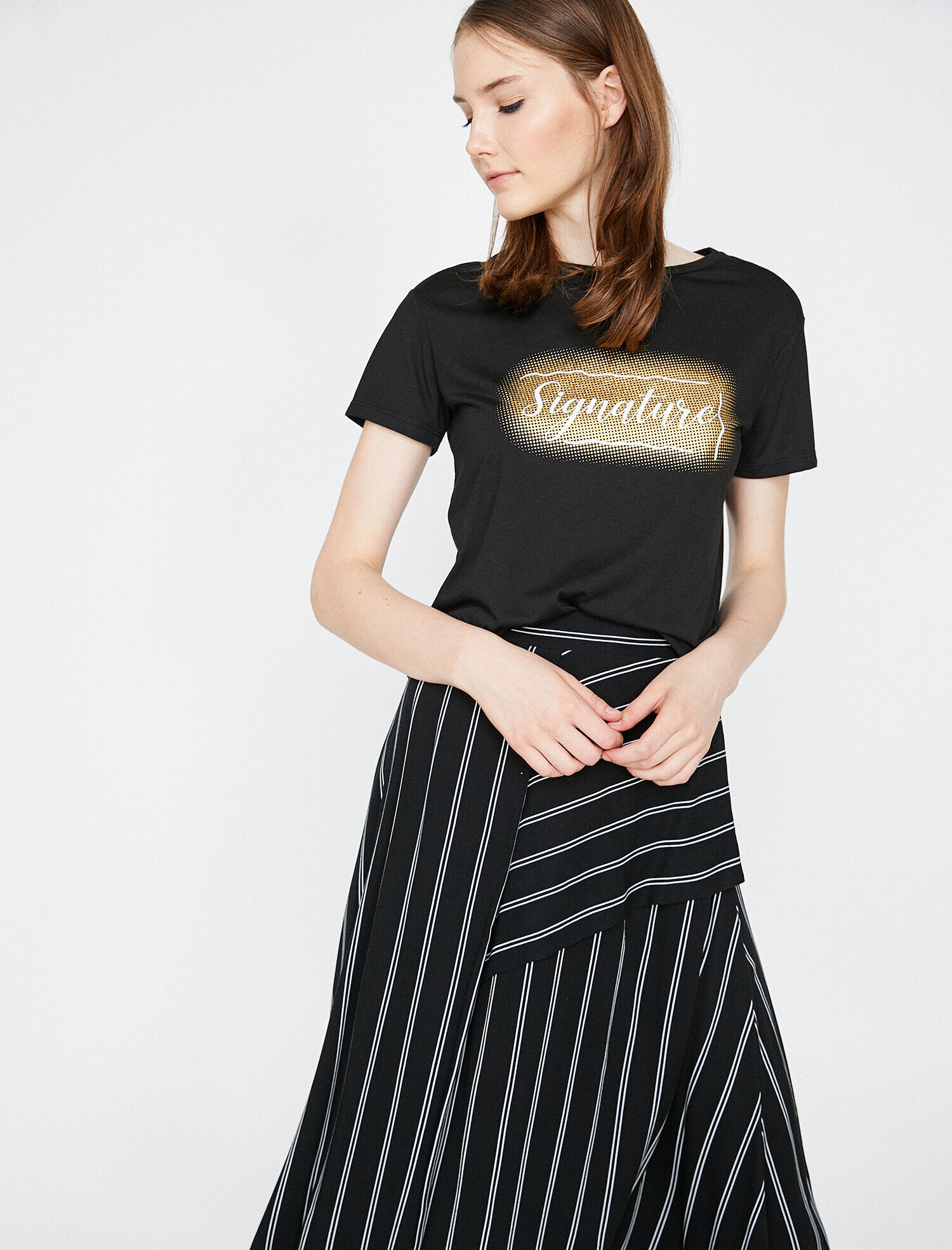   Yazılı Baskılı Tişört