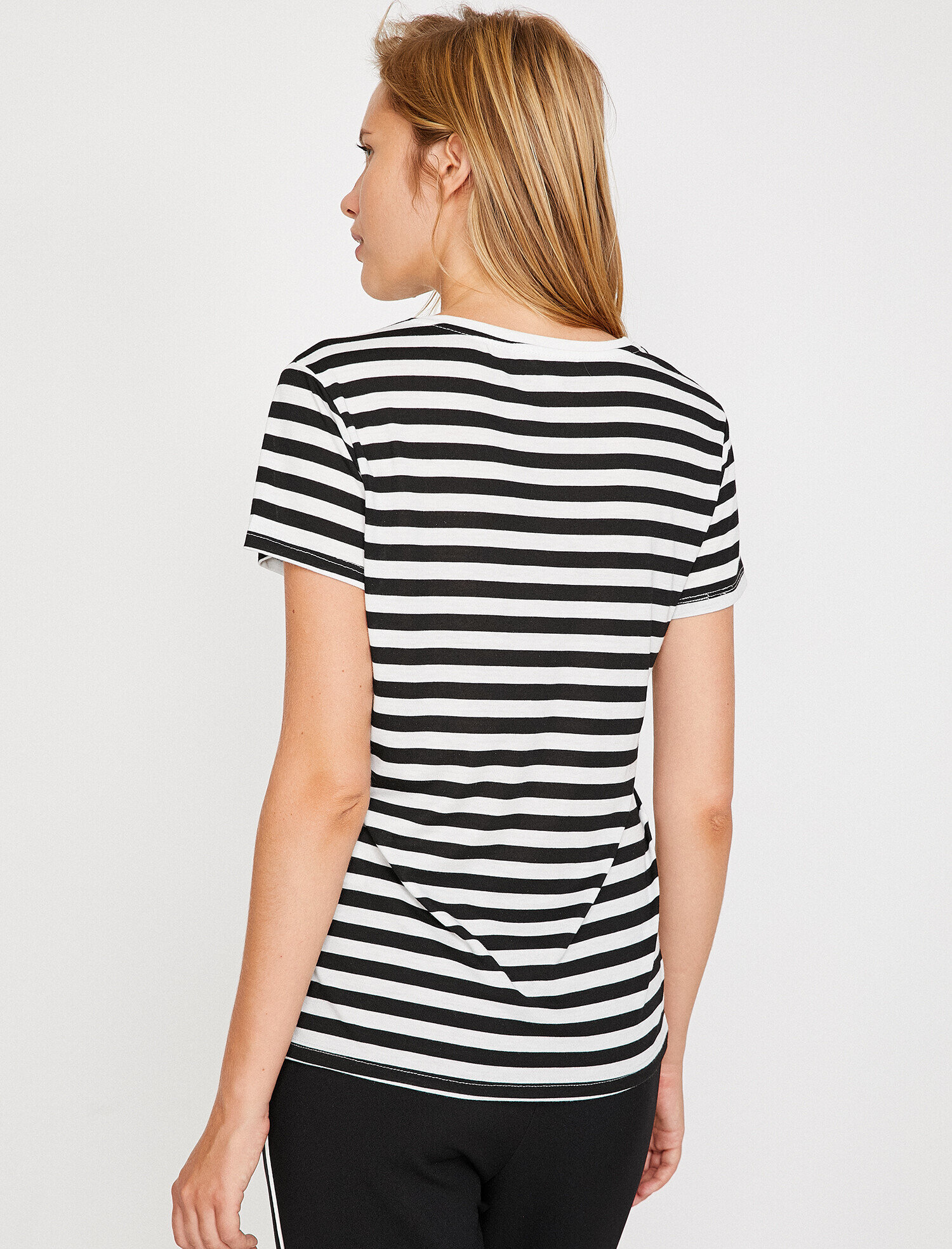   Çizgili Tişört