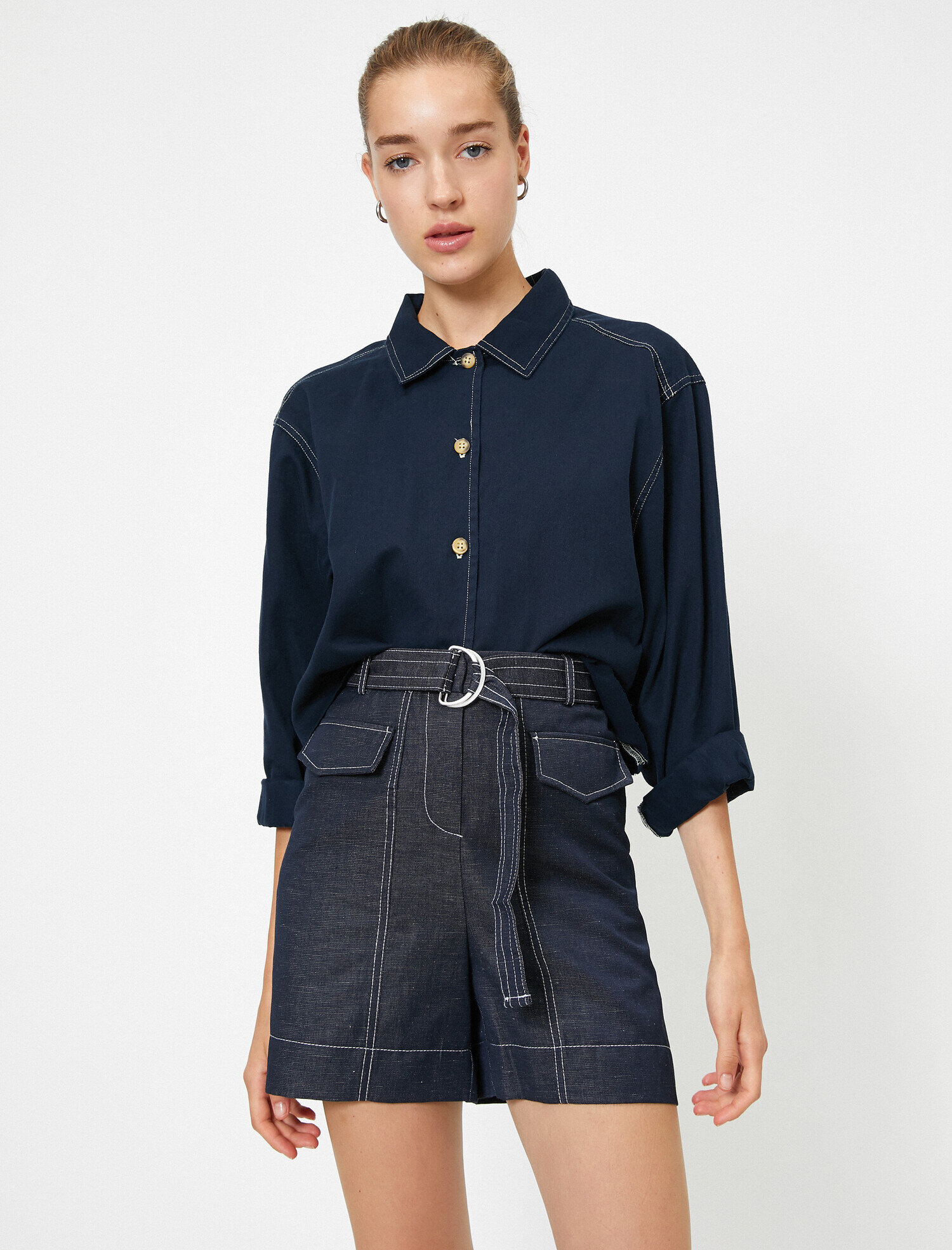   Kemer Detaylı Şort