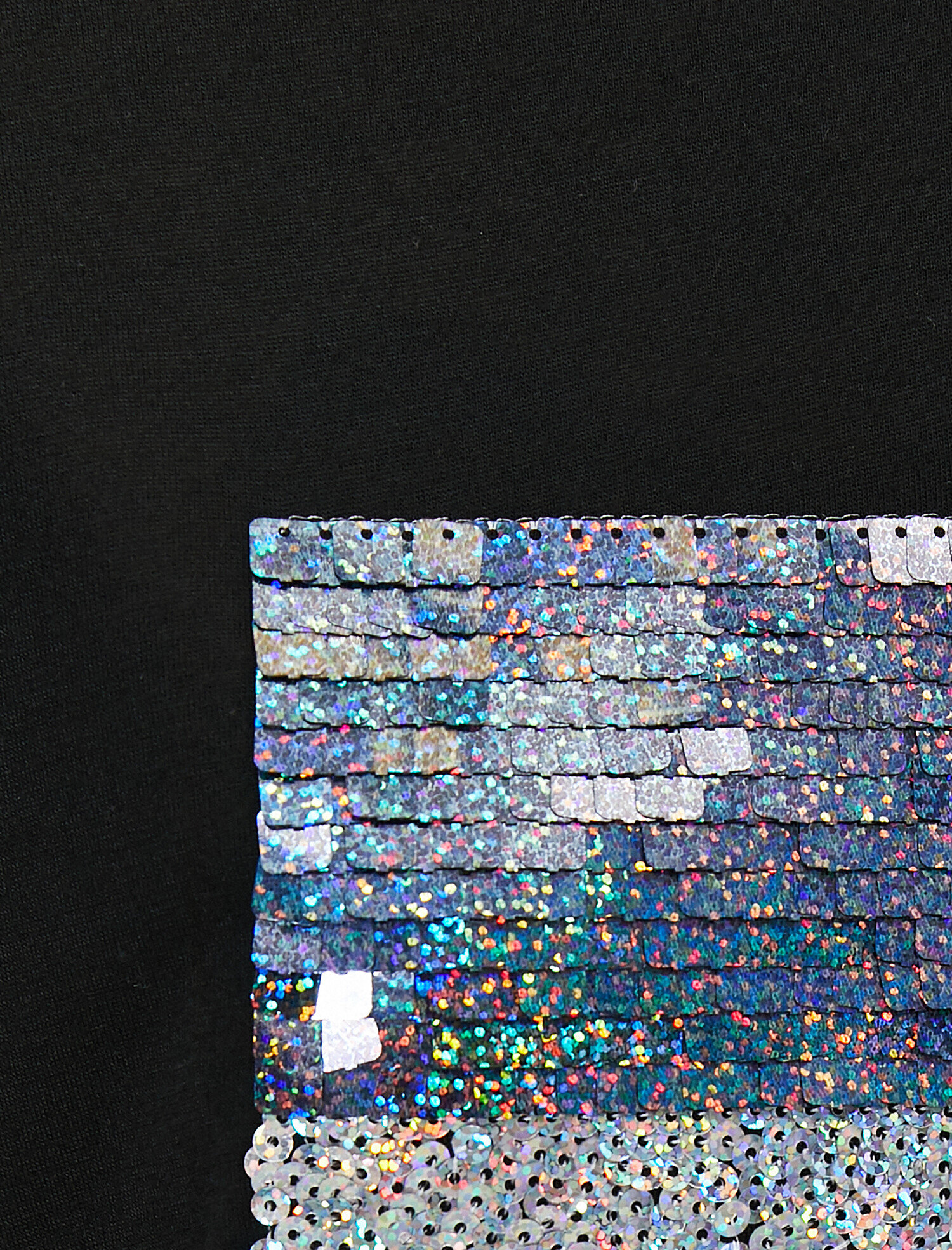   Pul Detaylı Bisiklet Yaka Tişört