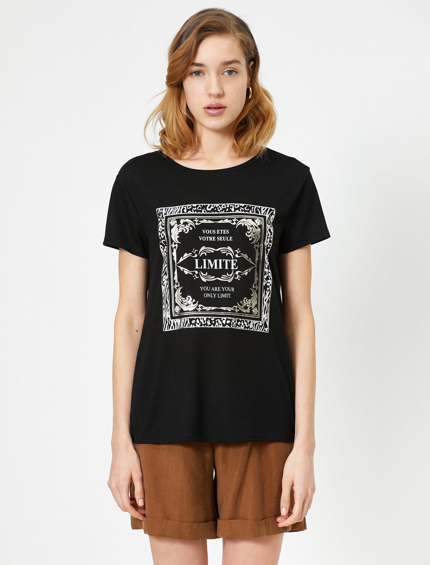   Yazılı Baskılı Tişört