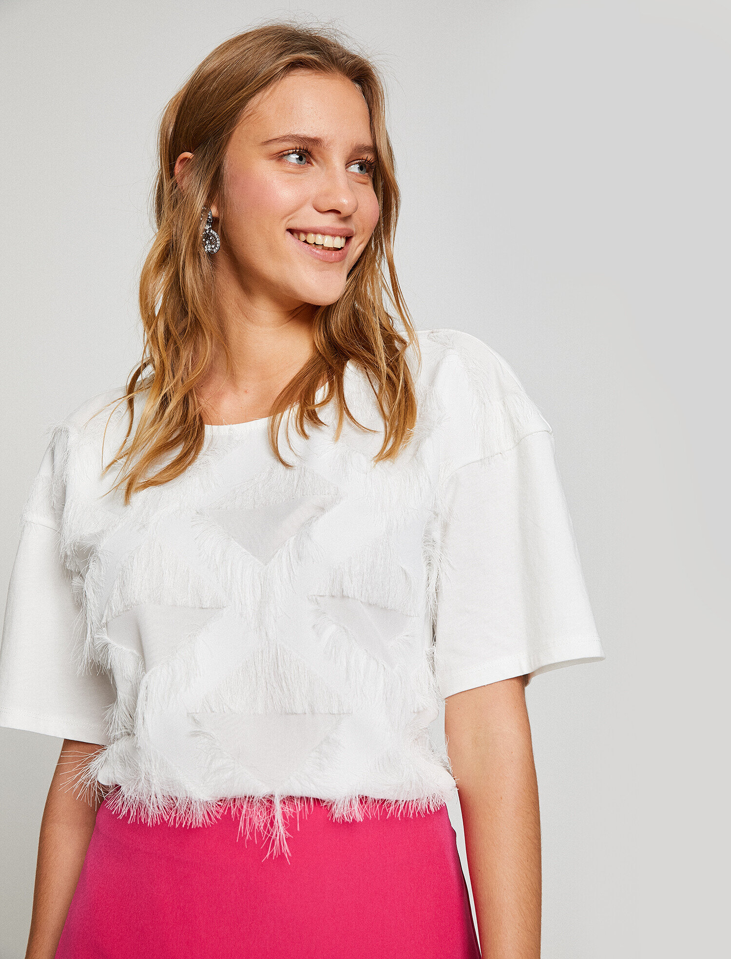   Suni Kürk Detaylı Tişört