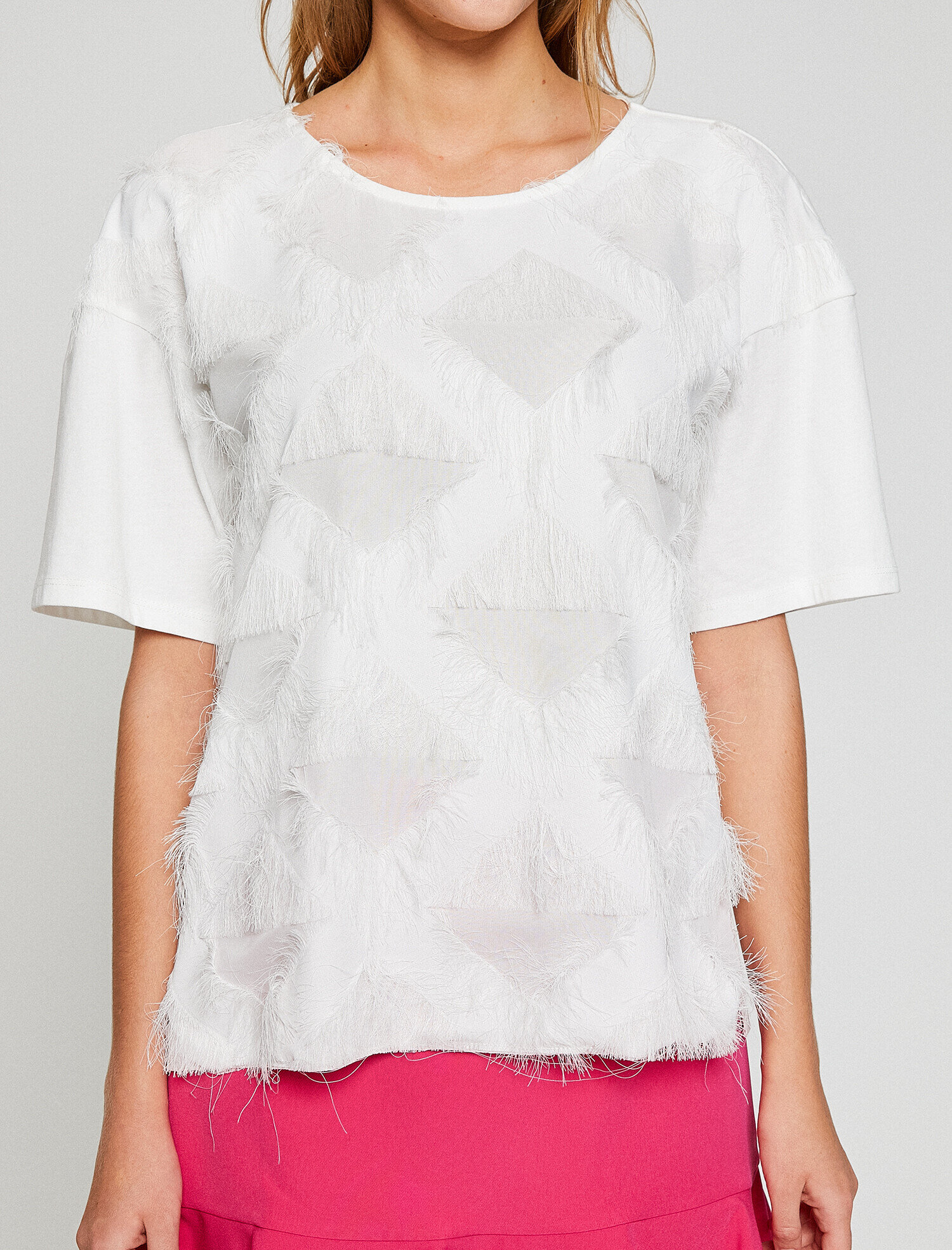   Suni Kürk Detaylı Tişört