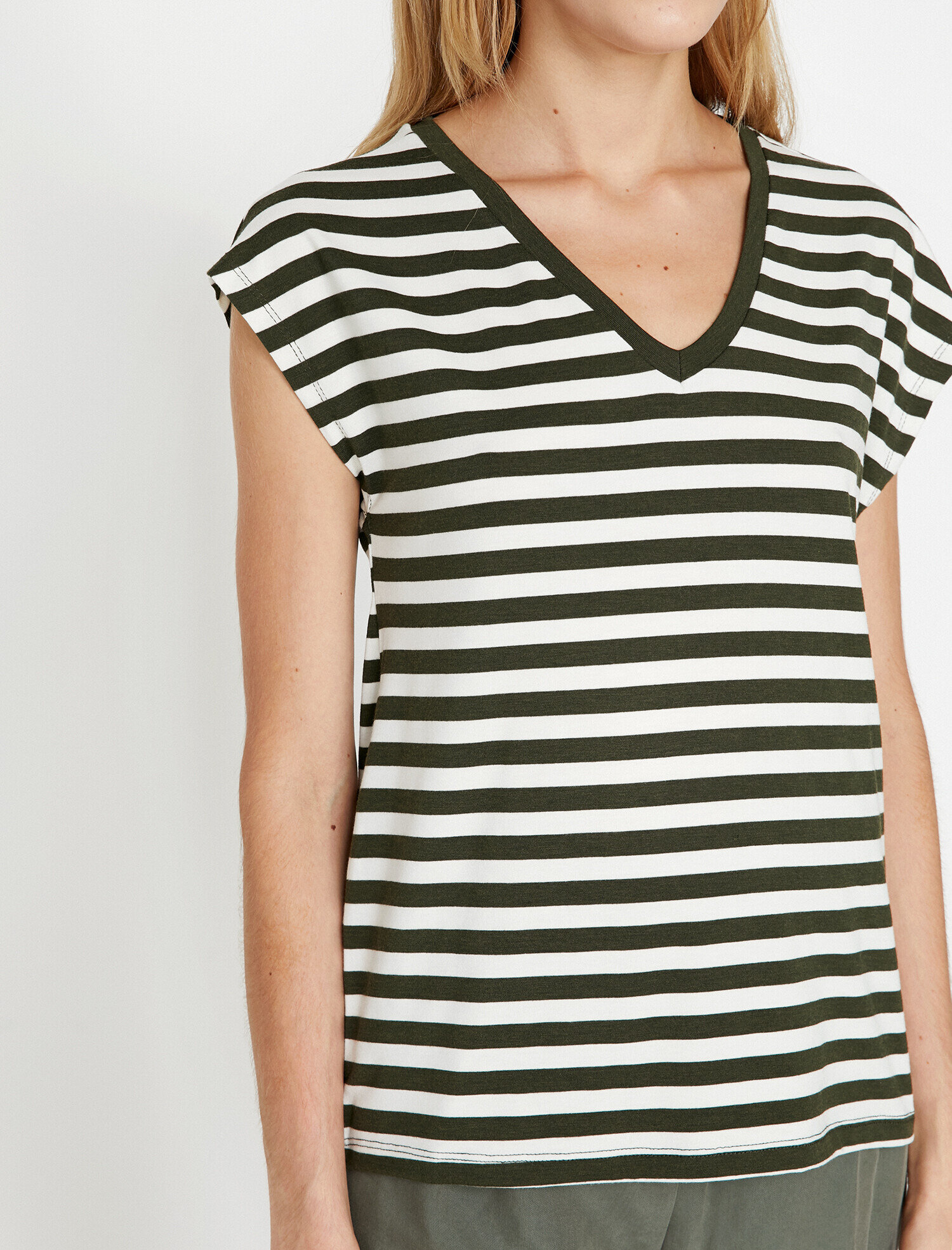   Çizgili T-Shirt