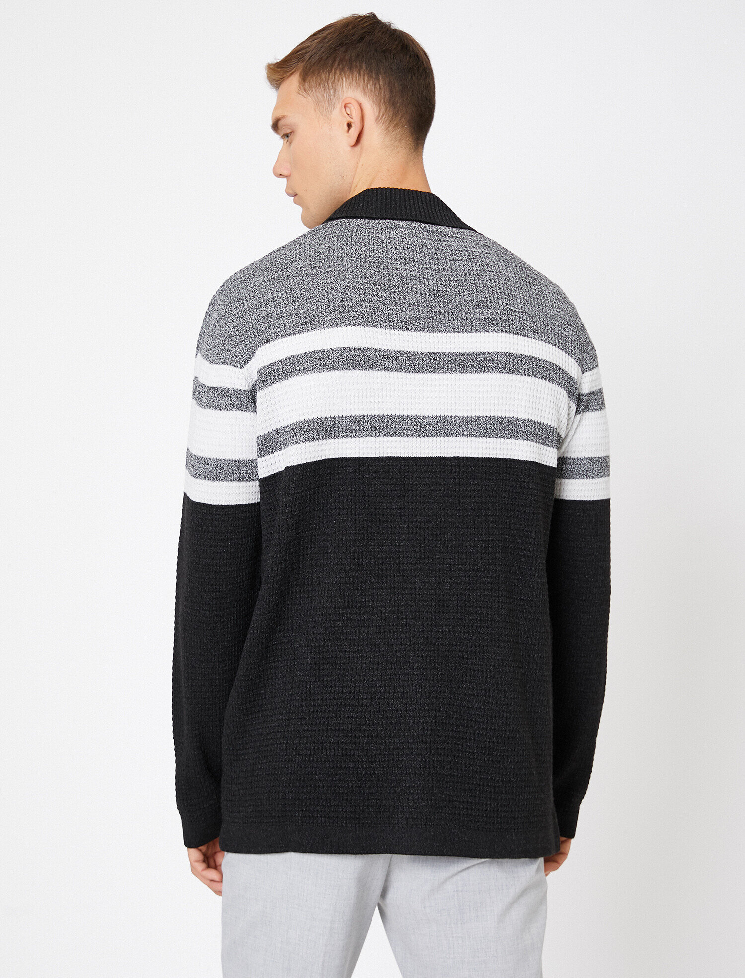   Çizgili Triko Hırka