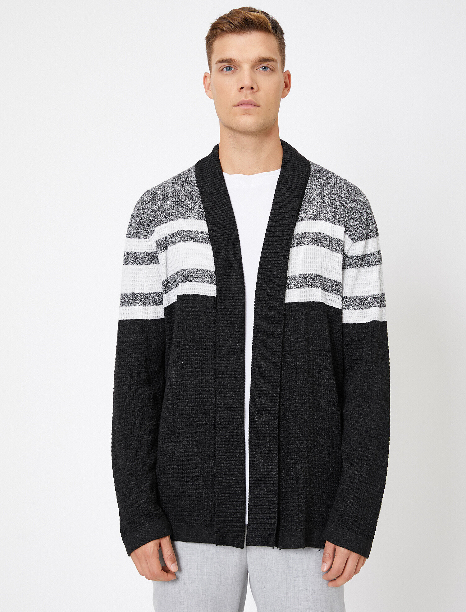   Çizgili Triko Hırka