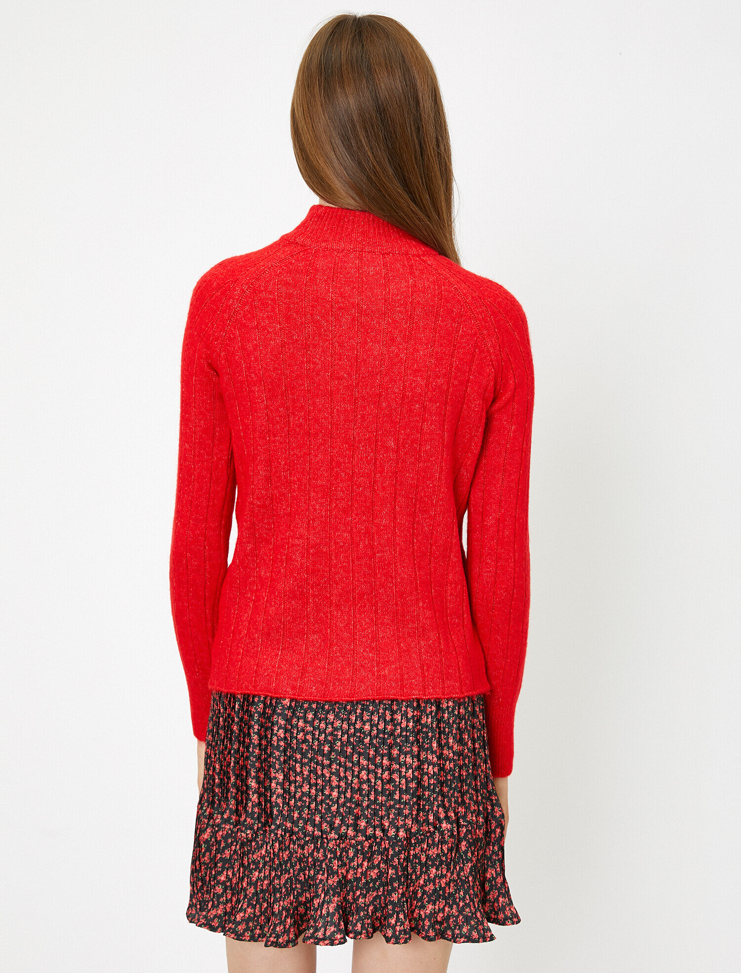   Yüksek Yaka Triko Kazak