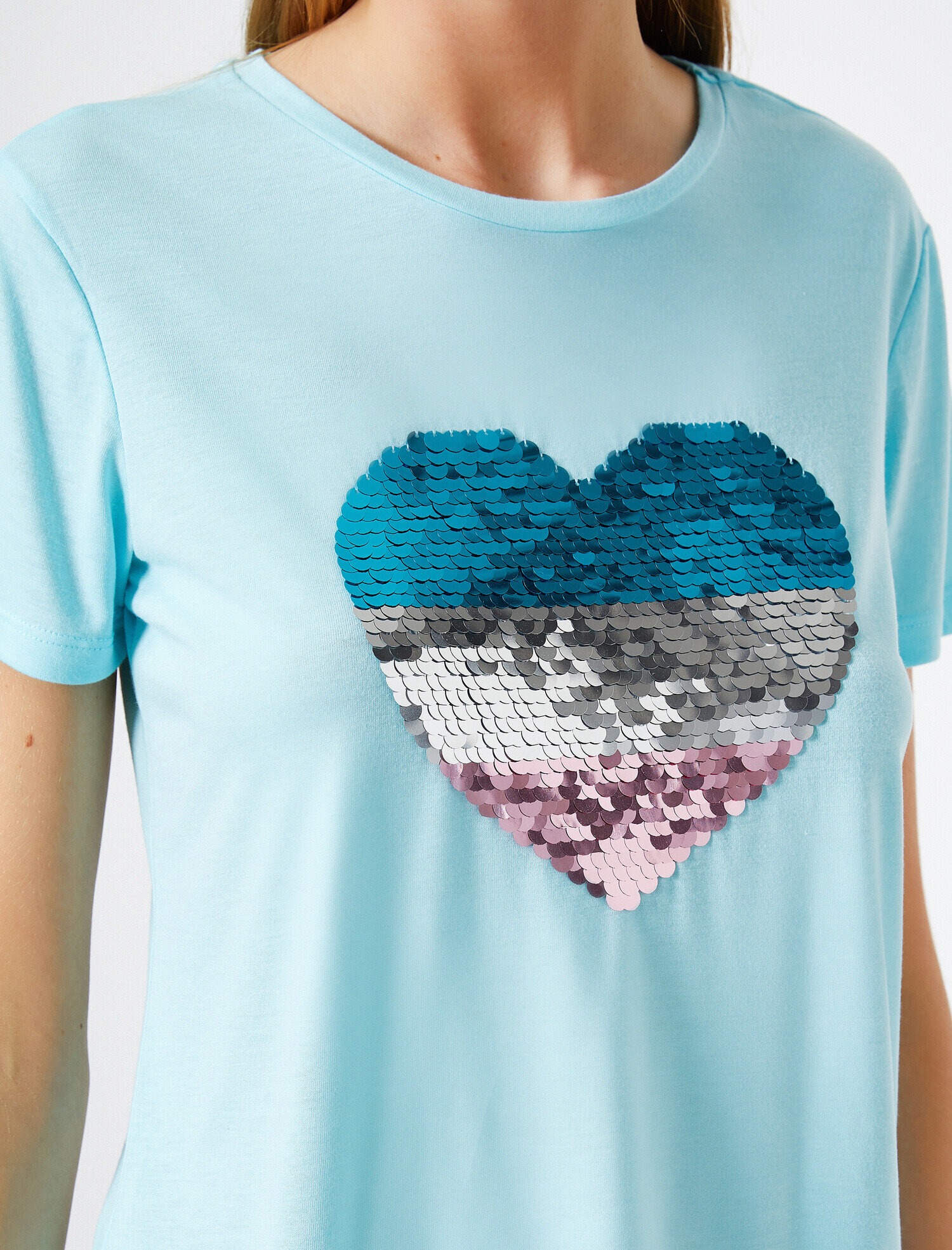   Pul Payet Baskılı Bisiklet Yaka Tişört