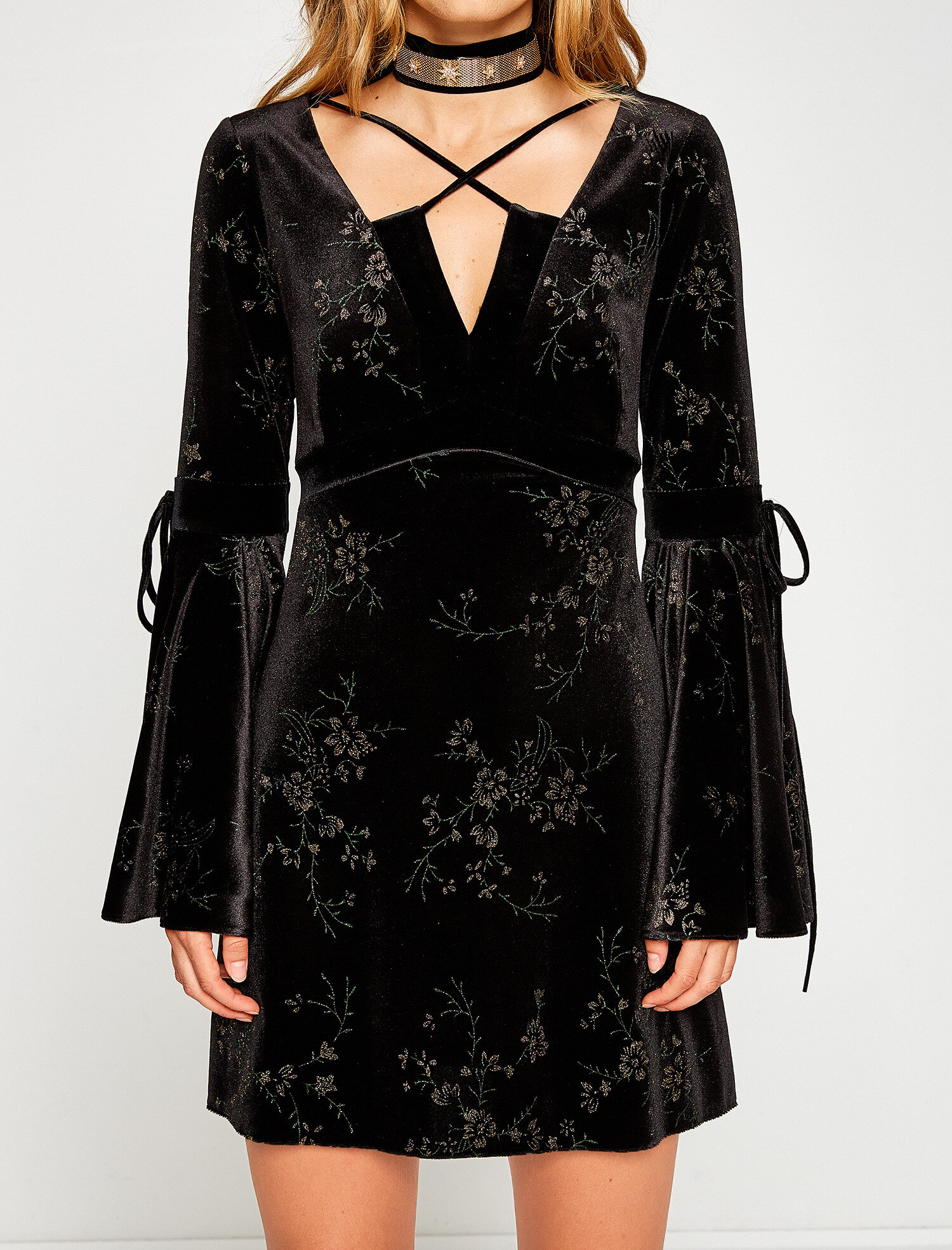   Zeynep Tosun for Koton Elbise