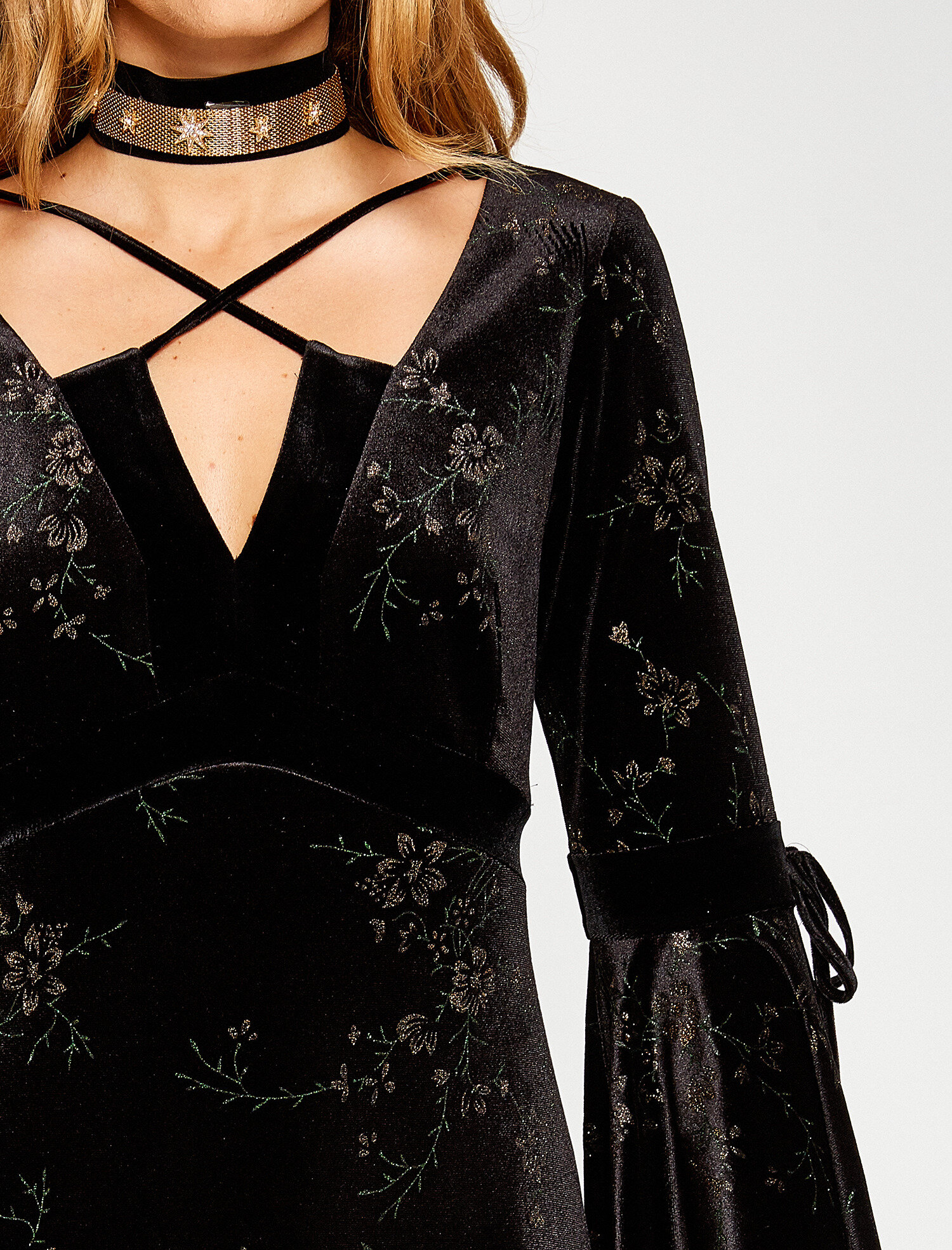   Zeynep Tosun for Koton Elbise