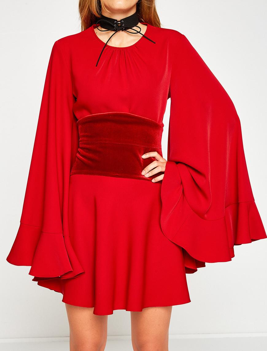   Zeynep Tosun for Koton Elbise