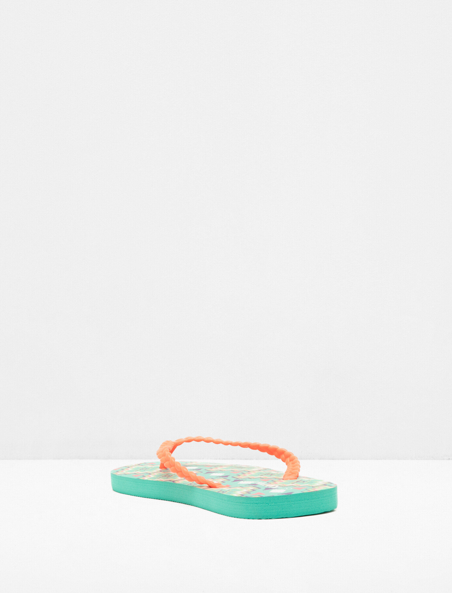  Kadın Desenli Terlik