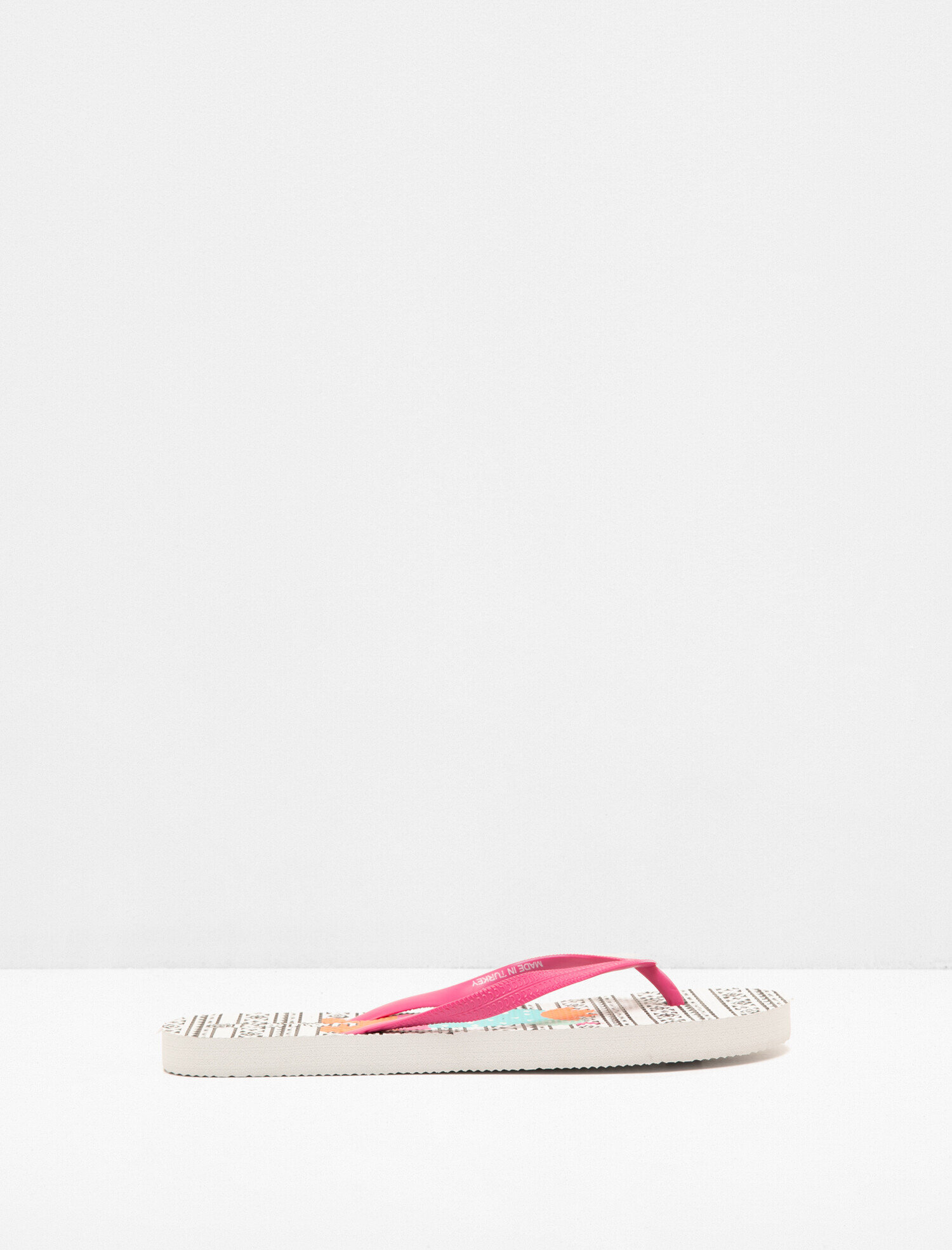 Kadın Desenli Parmak Arası Terlik