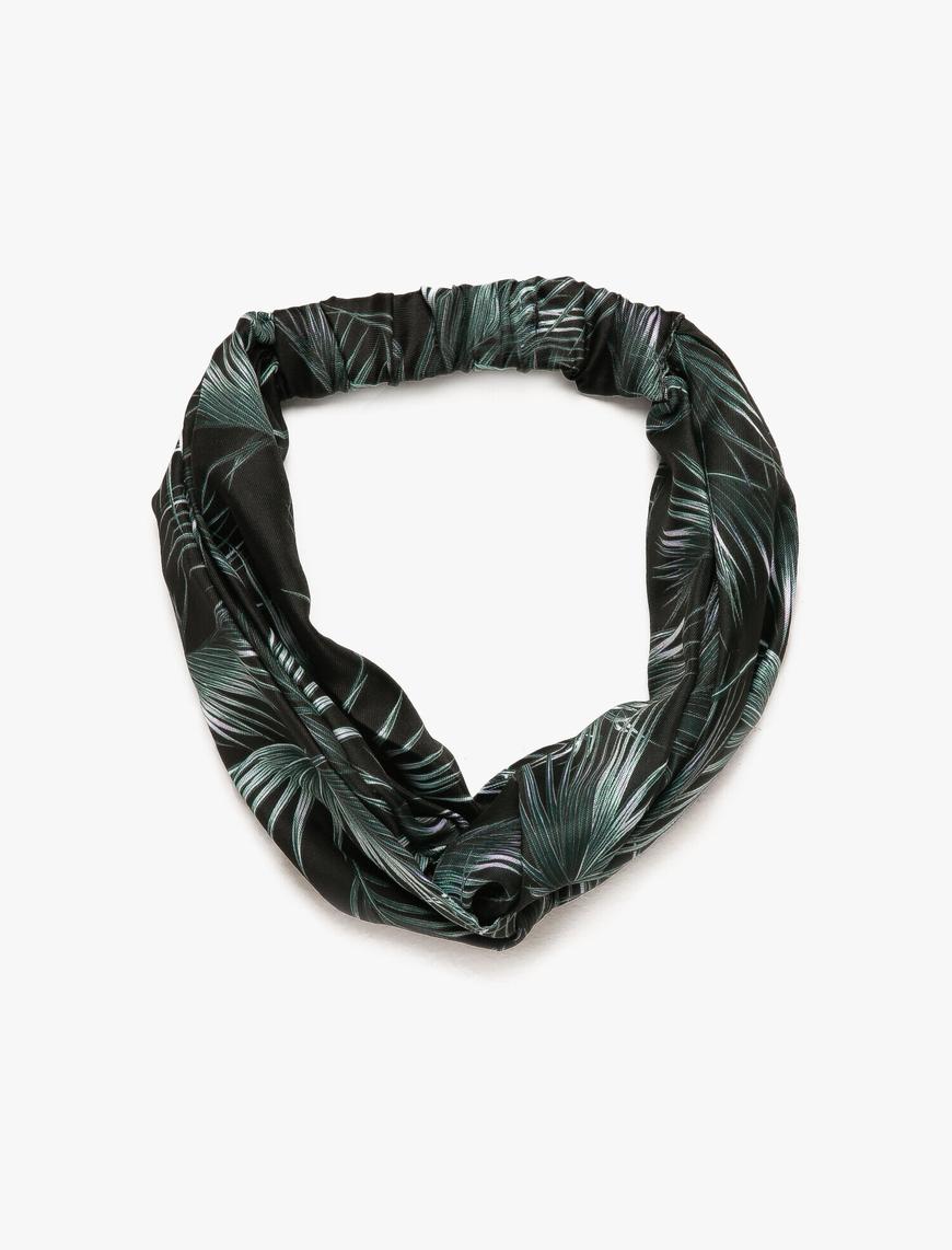  Kadın Desenli Bandana